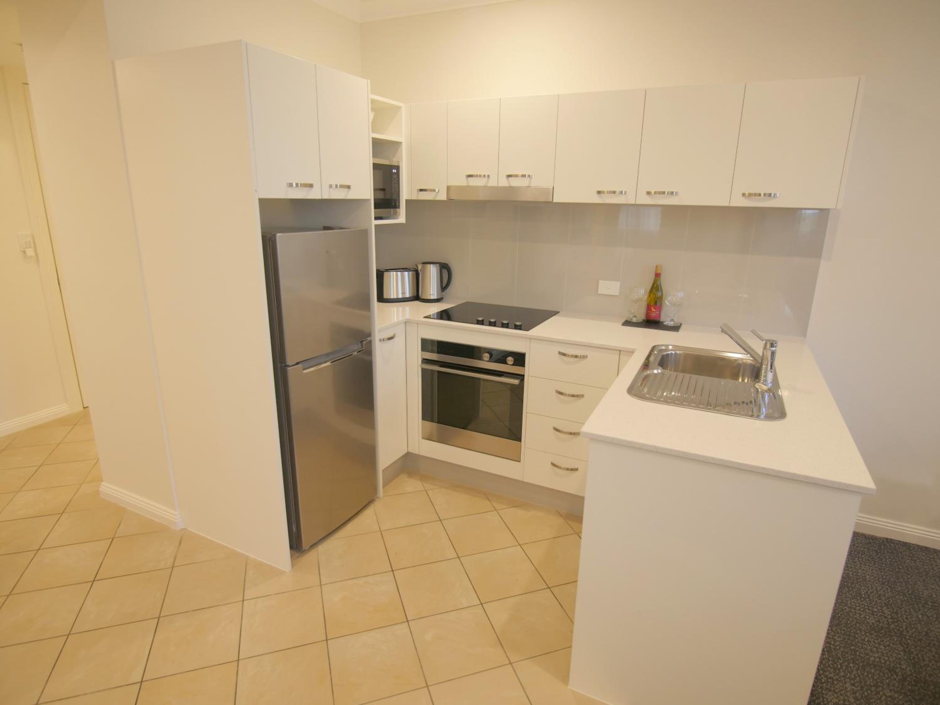 Two Bedroom Apartment - Photo 6
