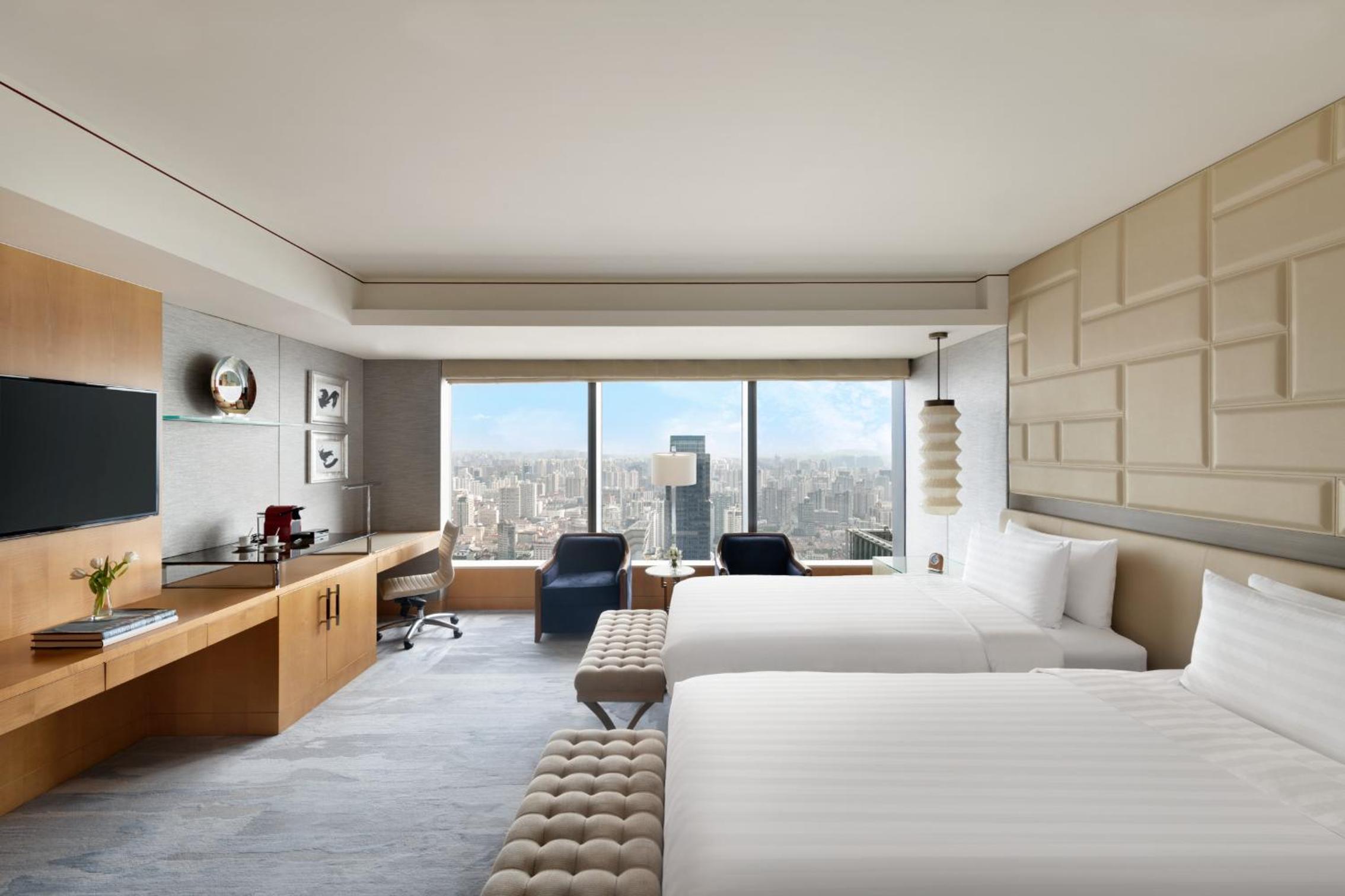 Premier Twin Room photo 3