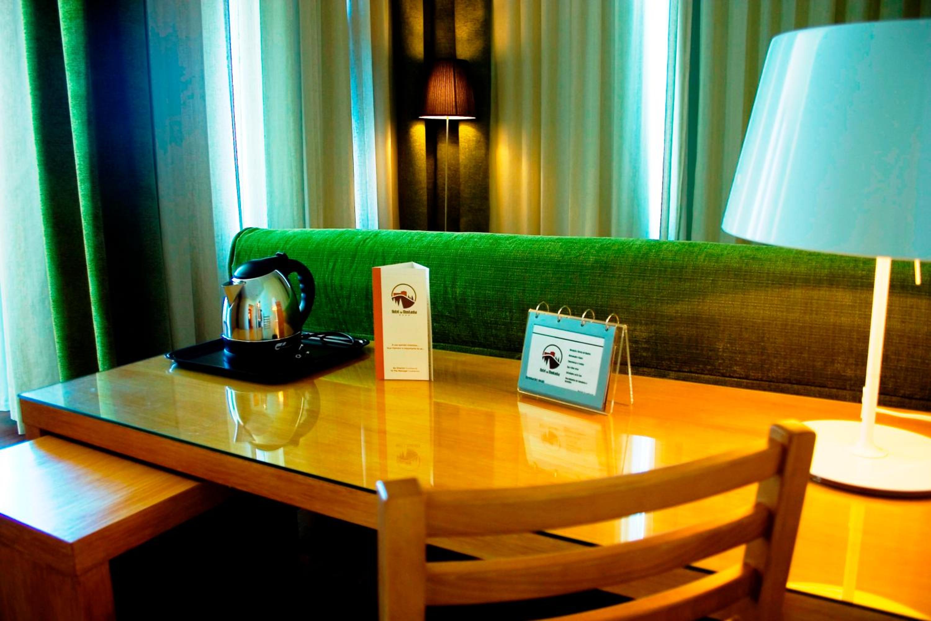 Suite Junior with Panoramic View - Photo 14