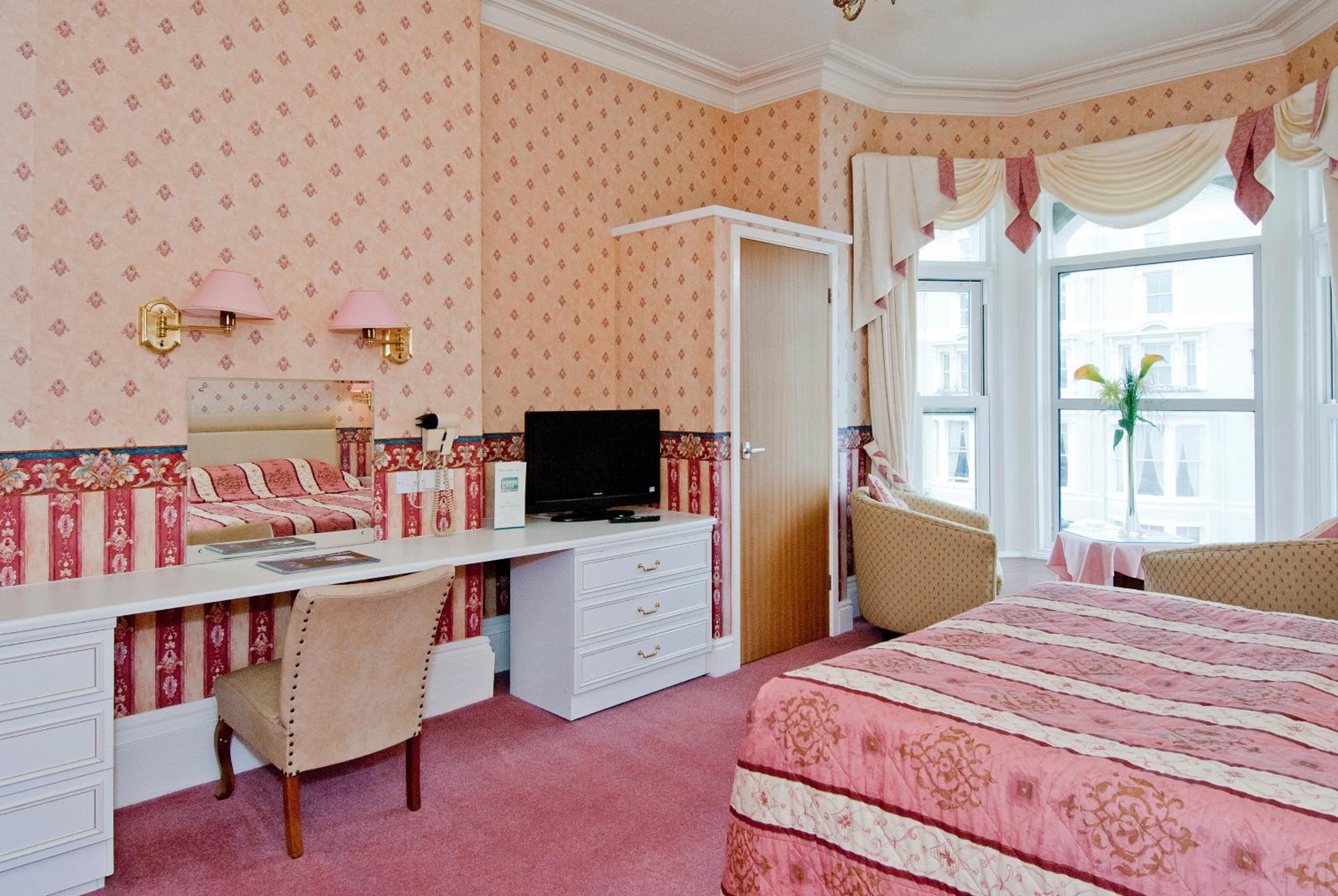 Double Room with Sea View - Photo 8