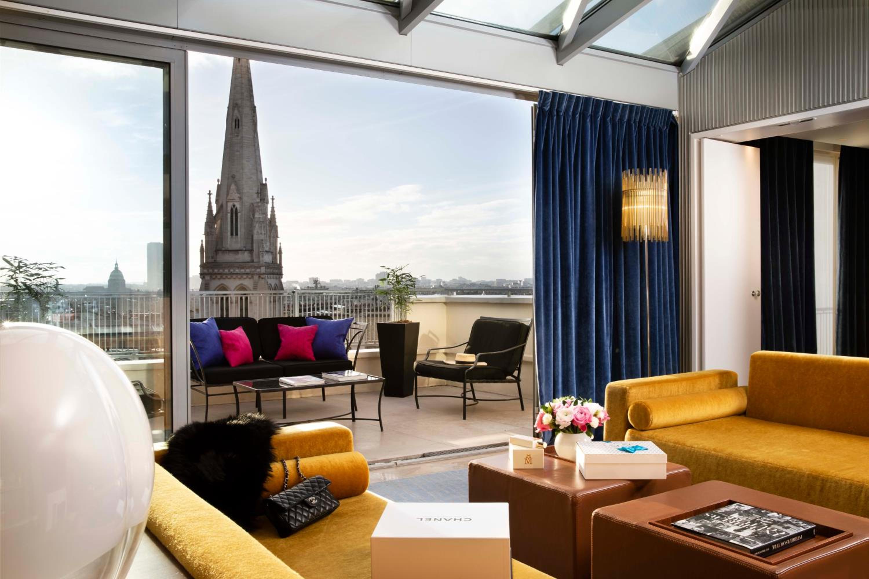 Suite with Terrace photo 2