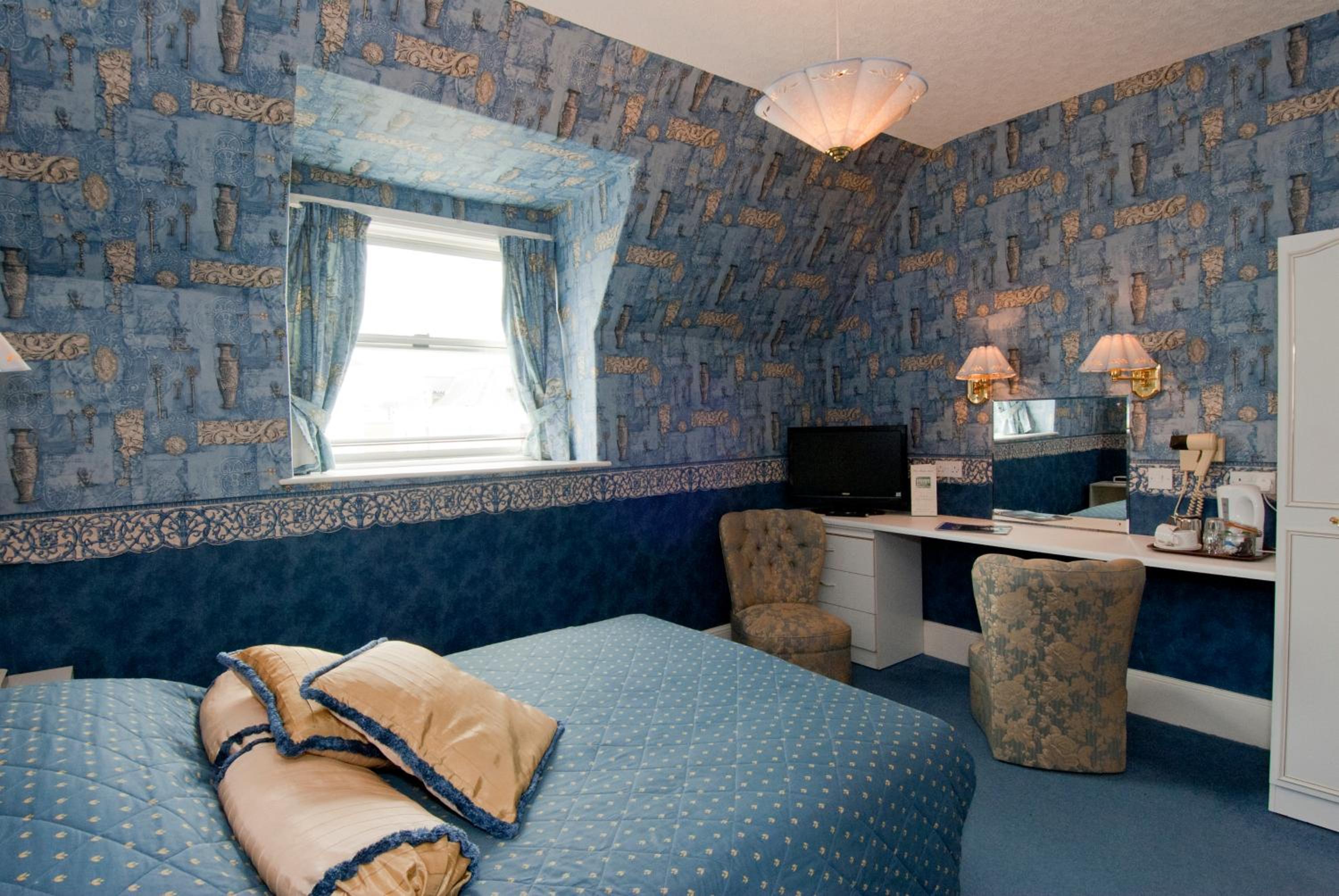 Double Room with Sea View - Photo 3