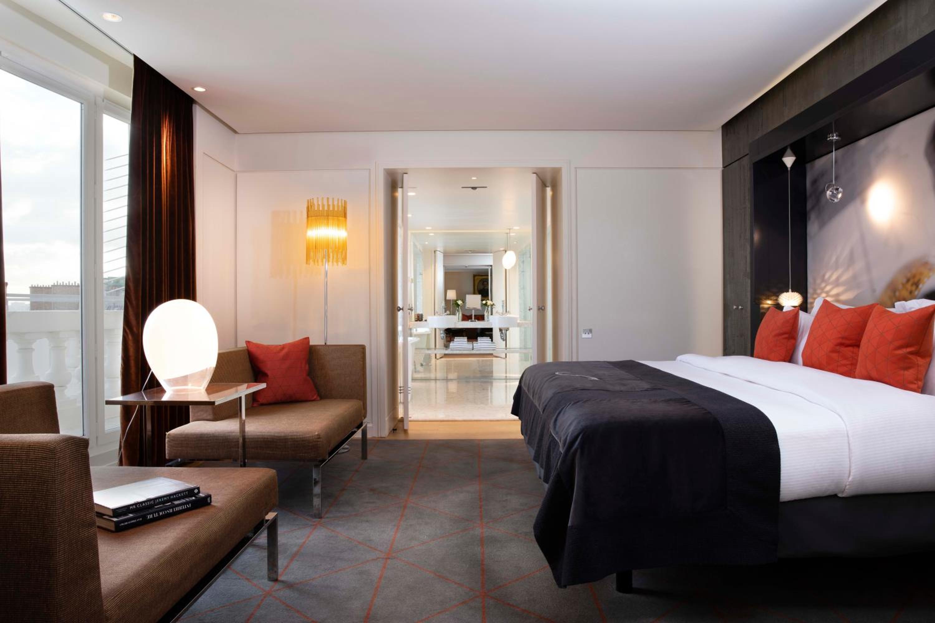 Eiffel Suite photo 2