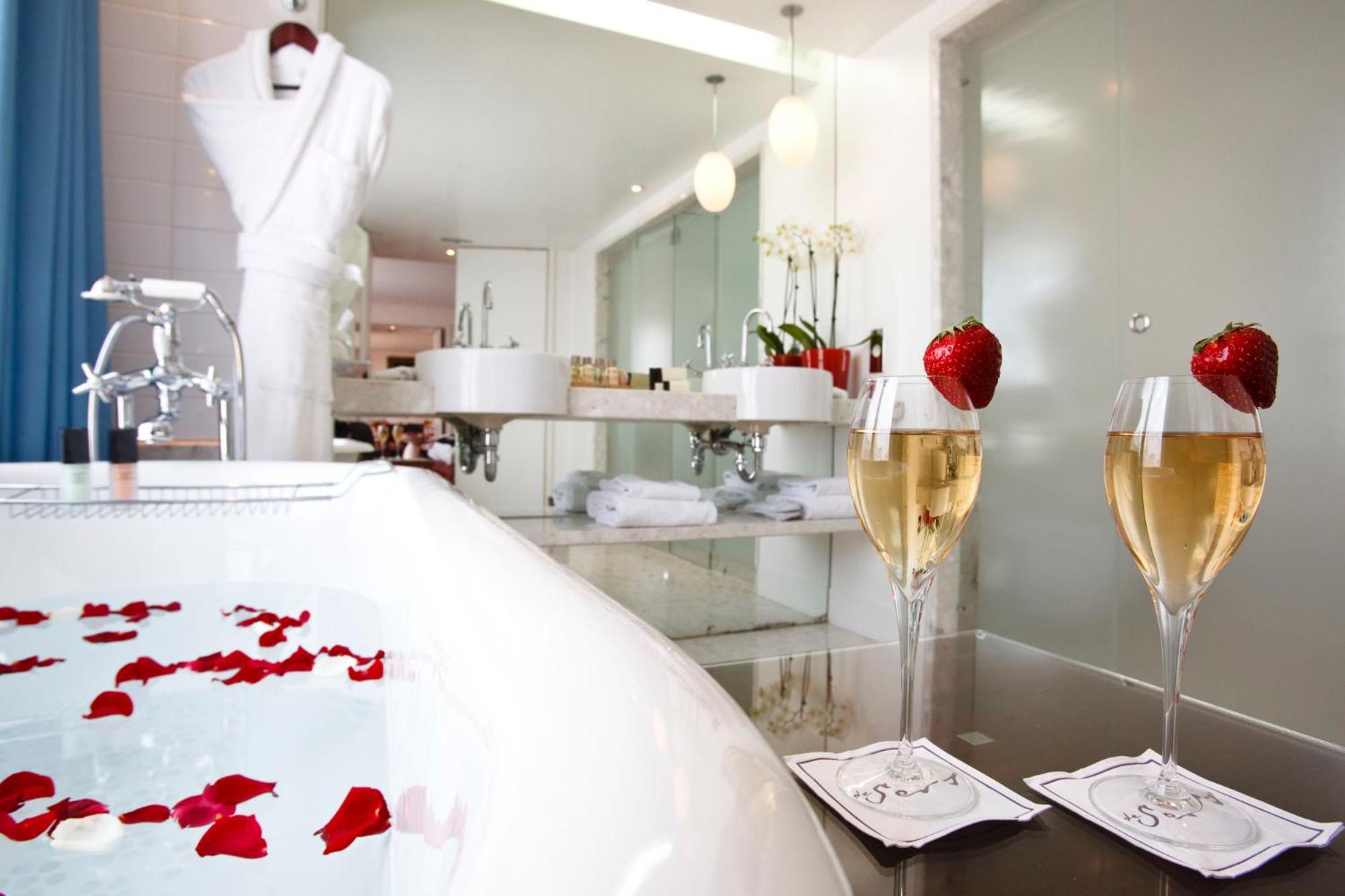 Eiffel Suite photo 2