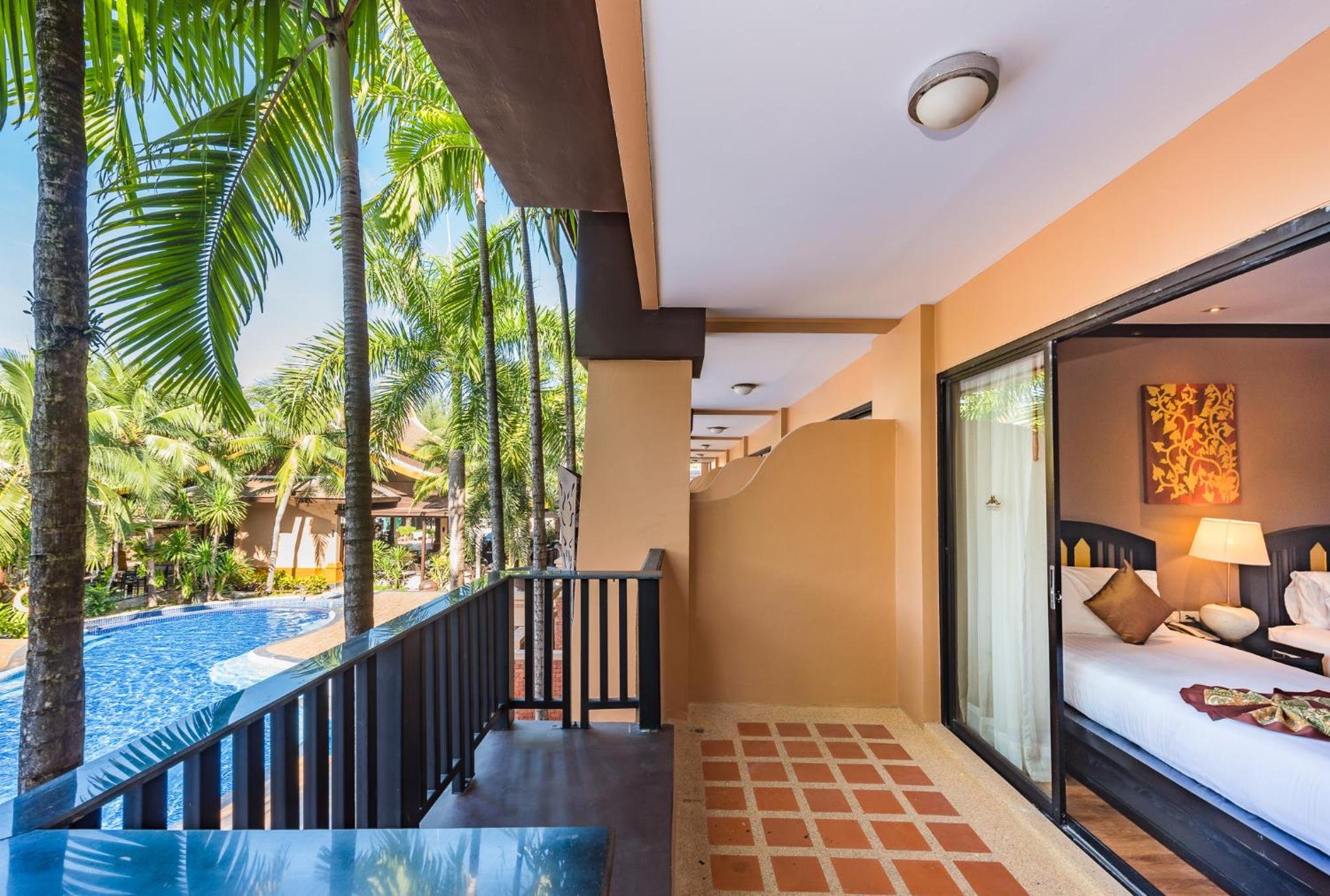 Pool View Room - Photo 6