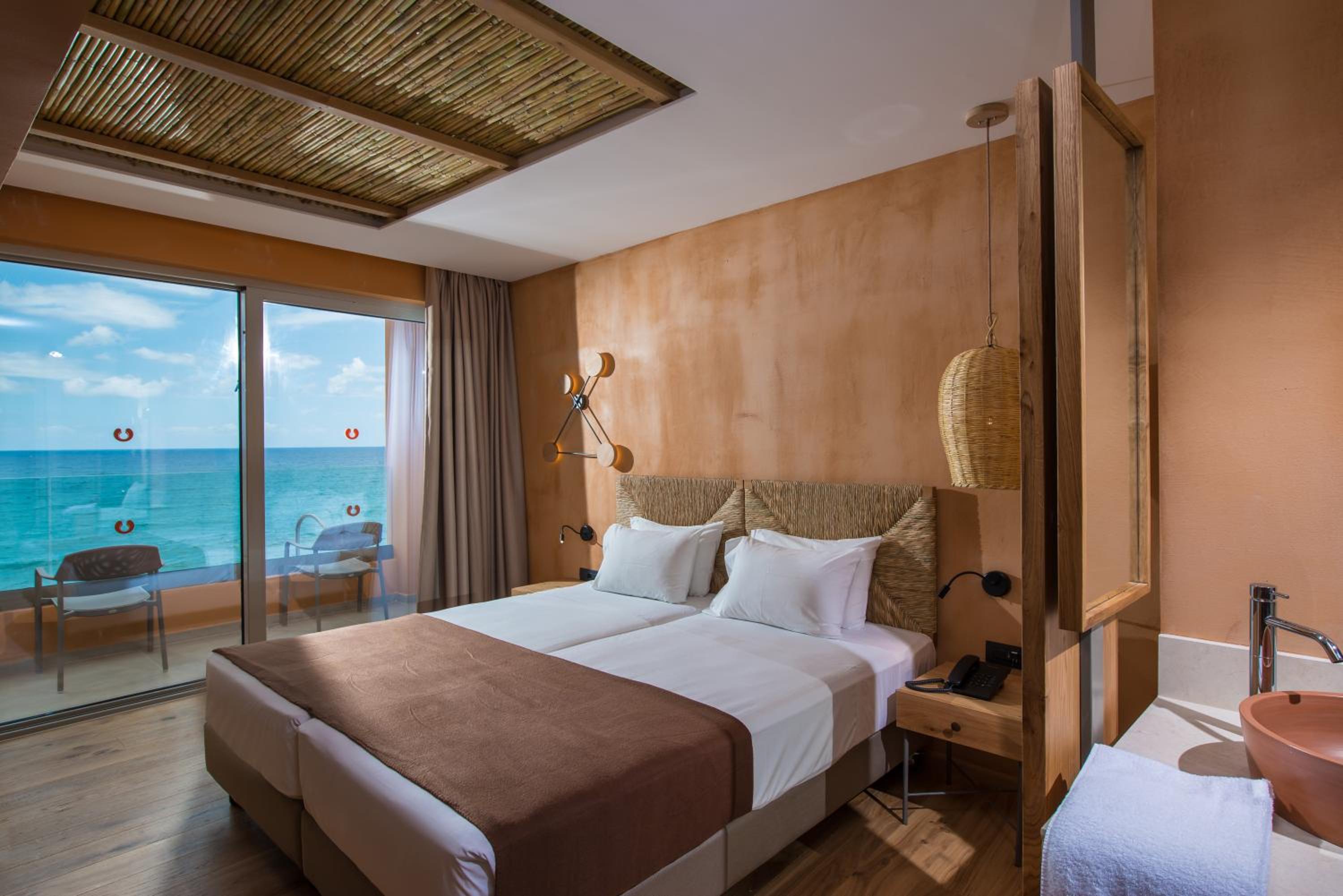 Superior Room with Sea View - Photo 1