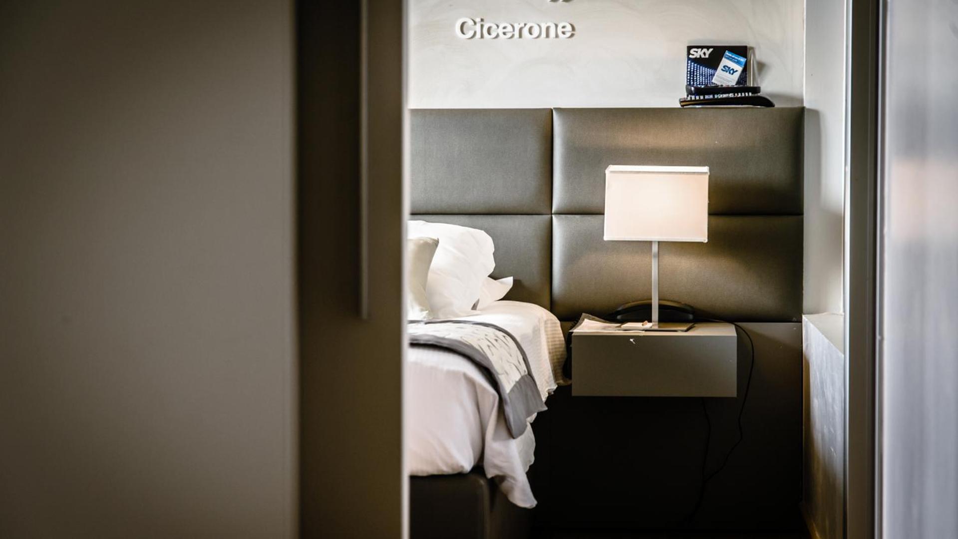 Majestic Junior Suite with Pool Access