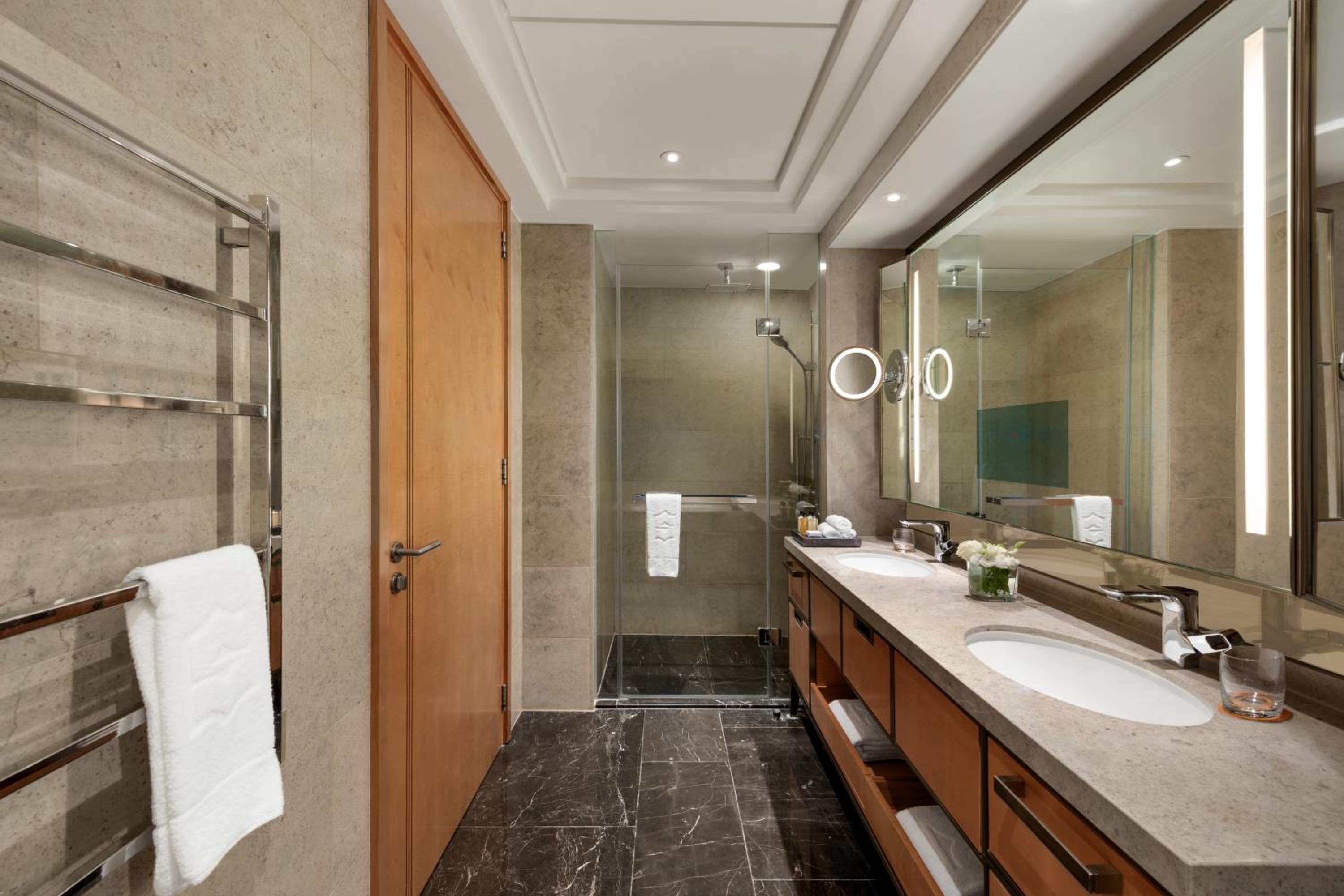 Iconic Shard Suite  photo 3