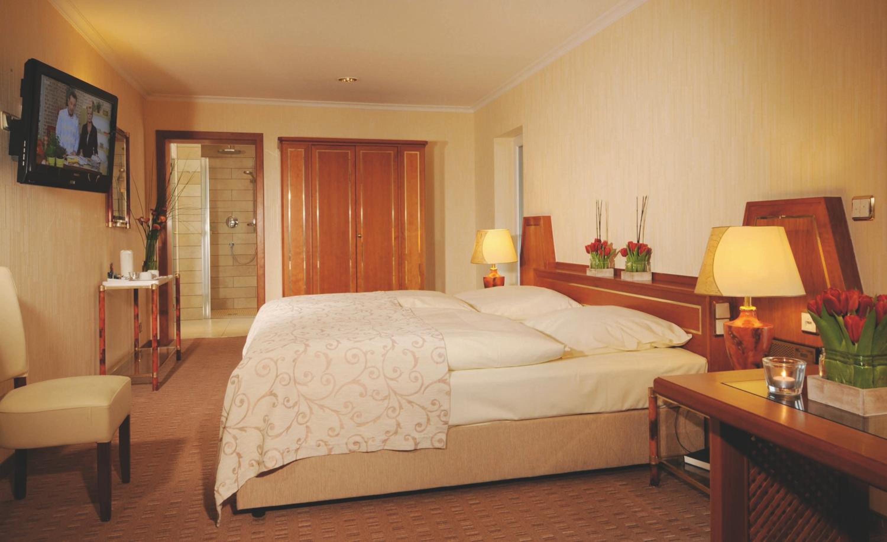 Junior Suite - Photo 11