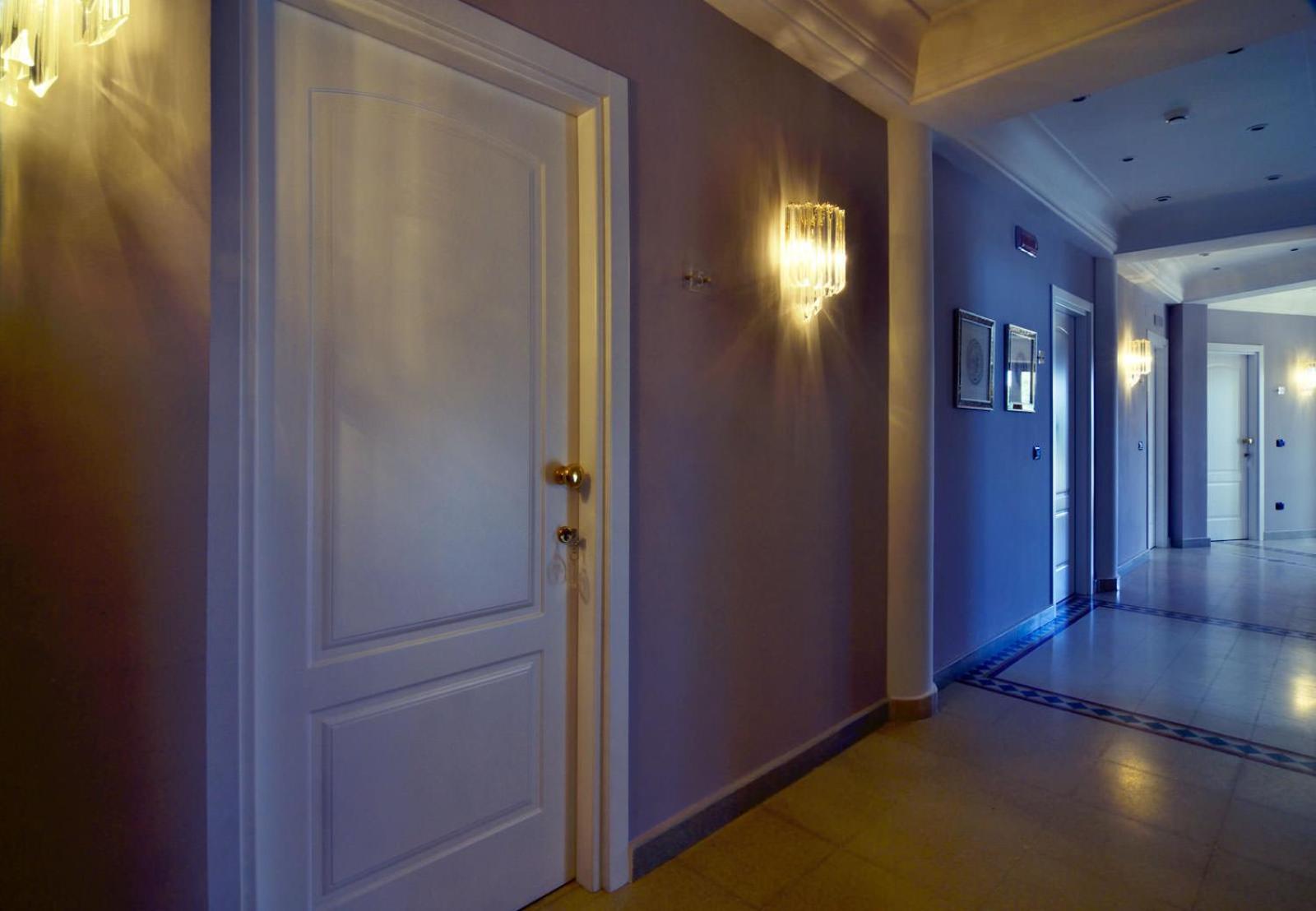 Double Room - Photo 14