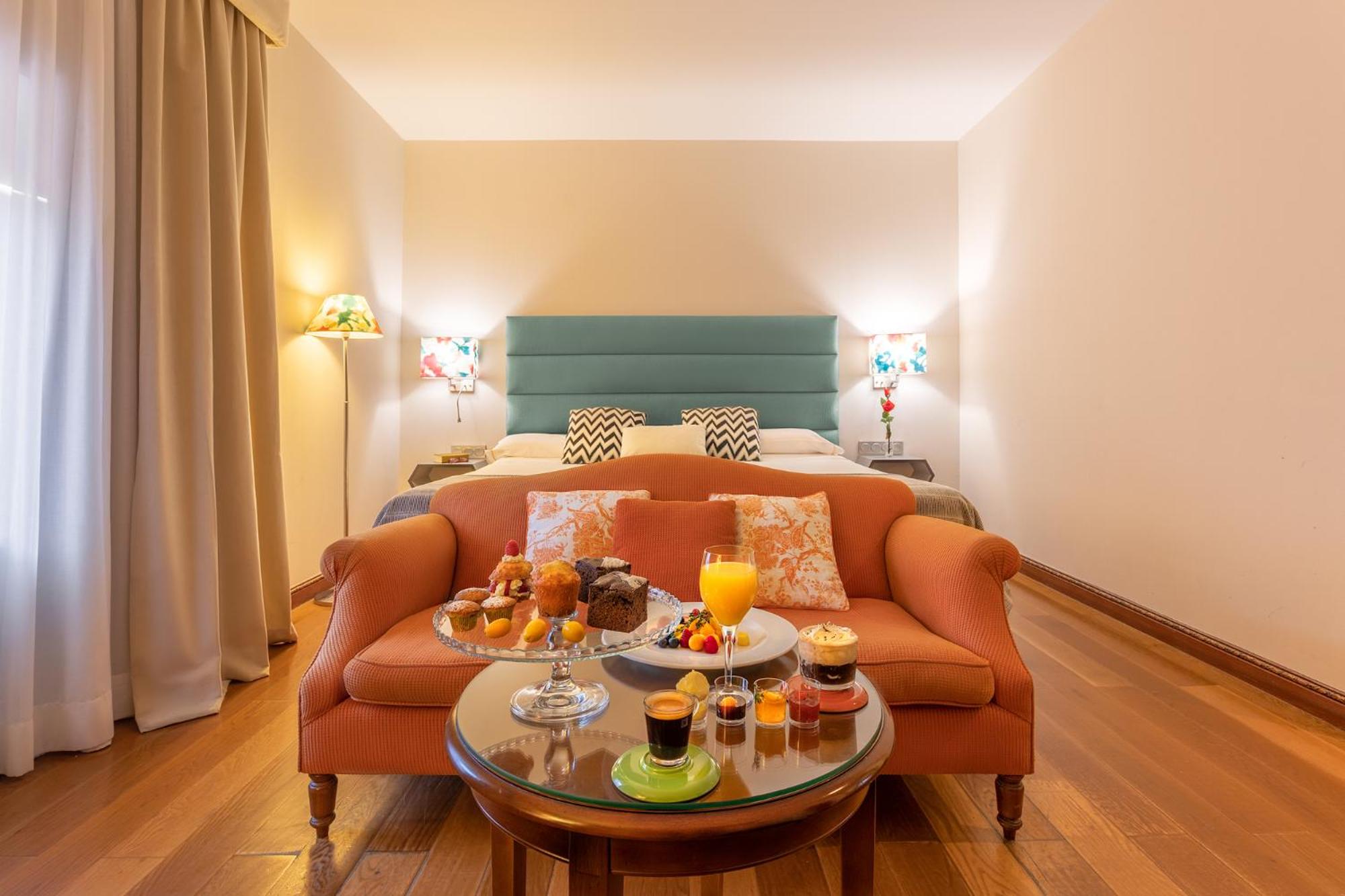 Double Room - Photo 6