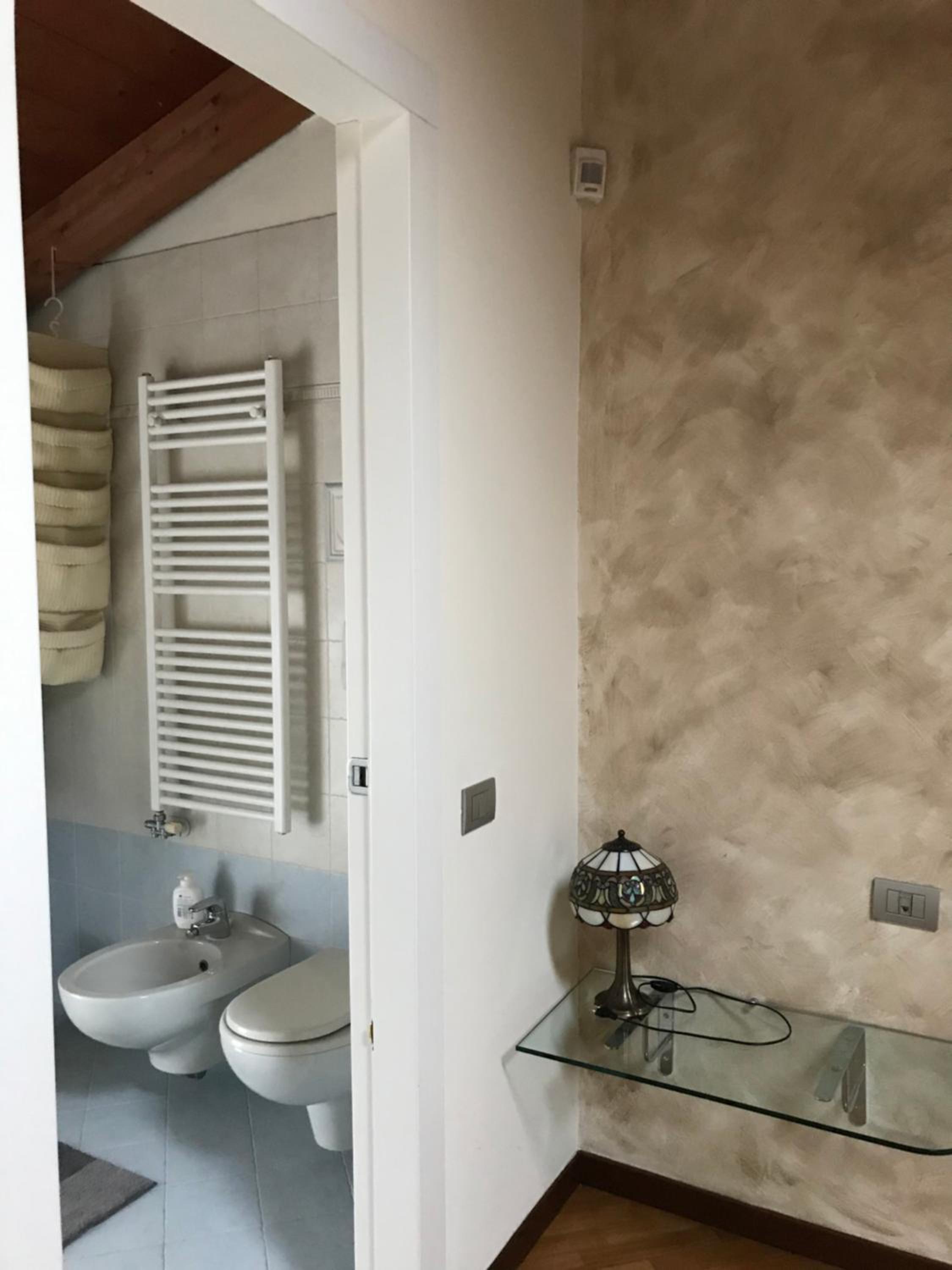 Deluxe Double Room with Bath photo 2