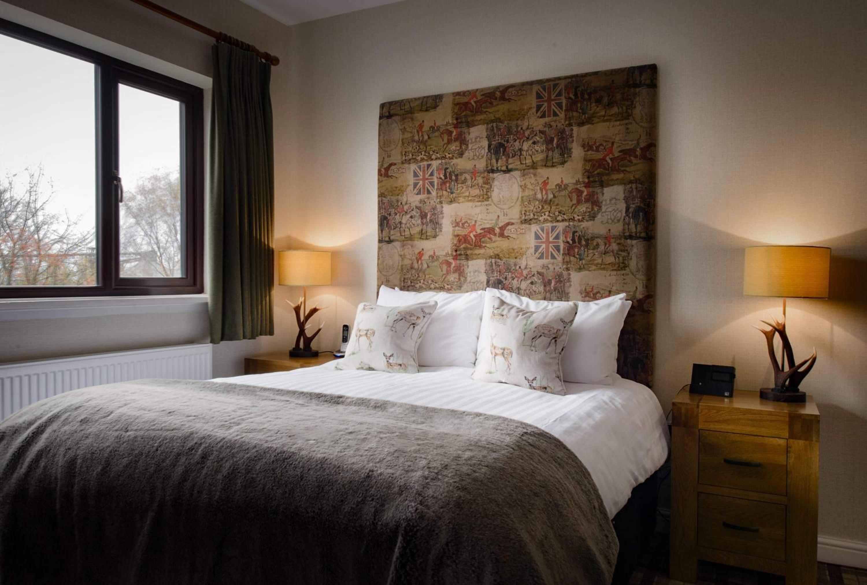Superior King Room - Photo 2