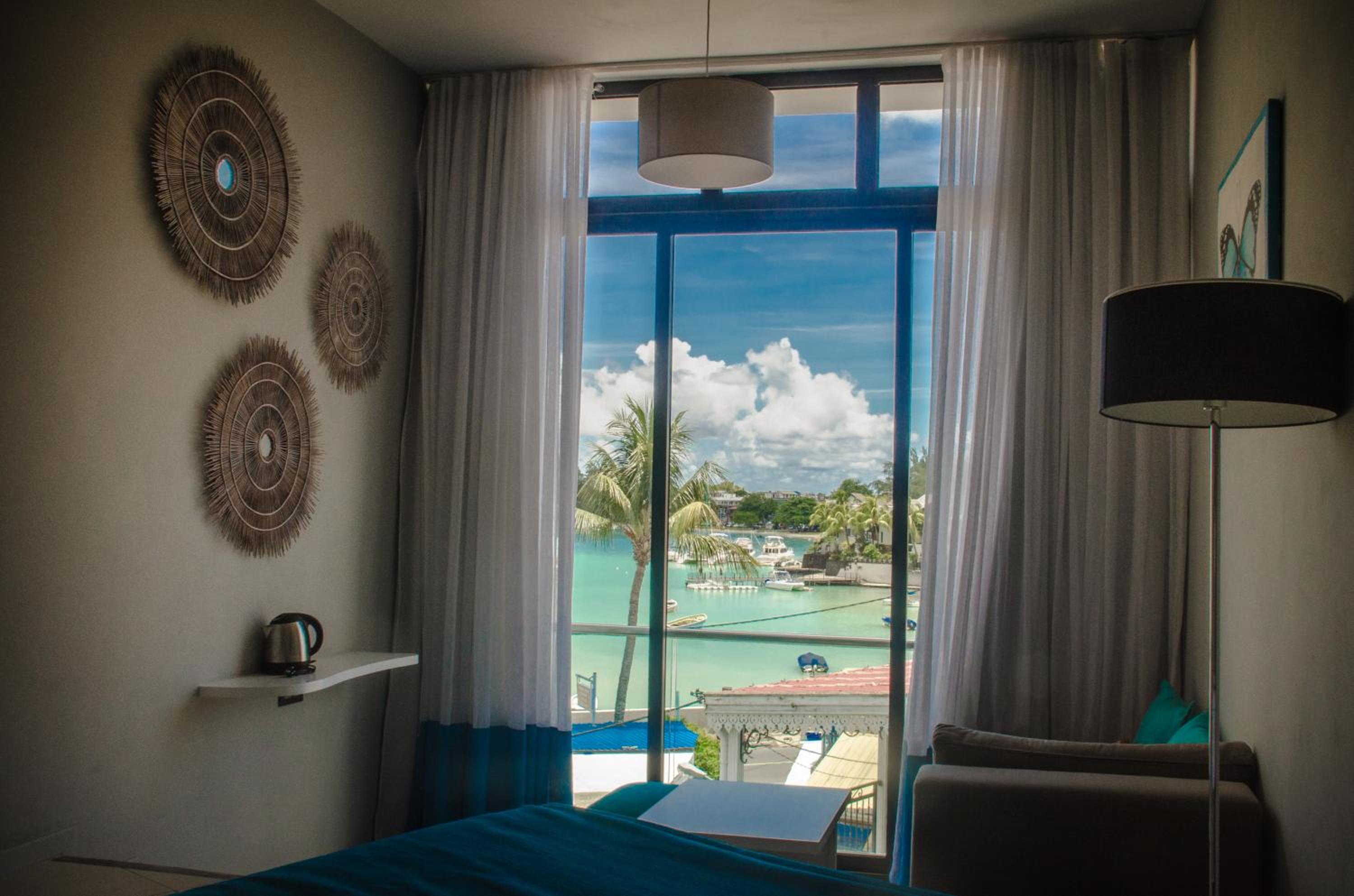 Deluxe Double Room With Sea View photo 2