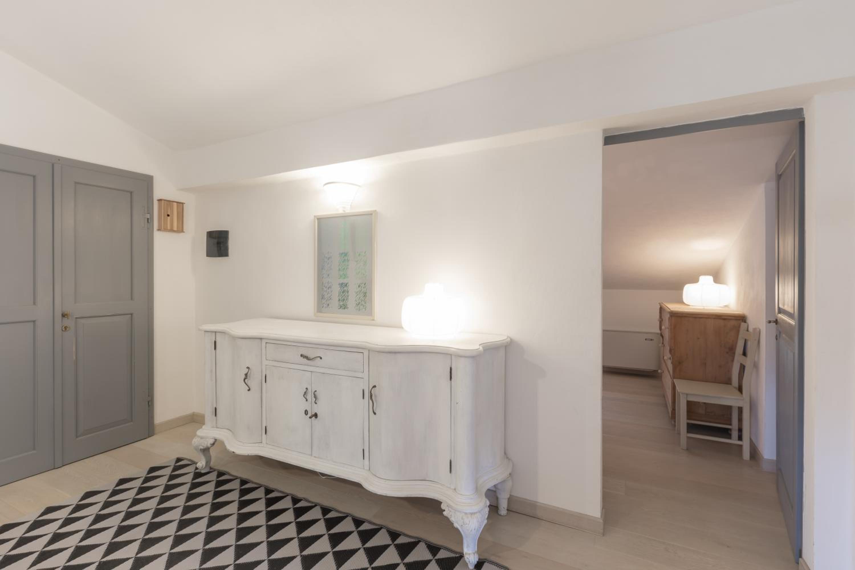Two-Bedroom House photo 2