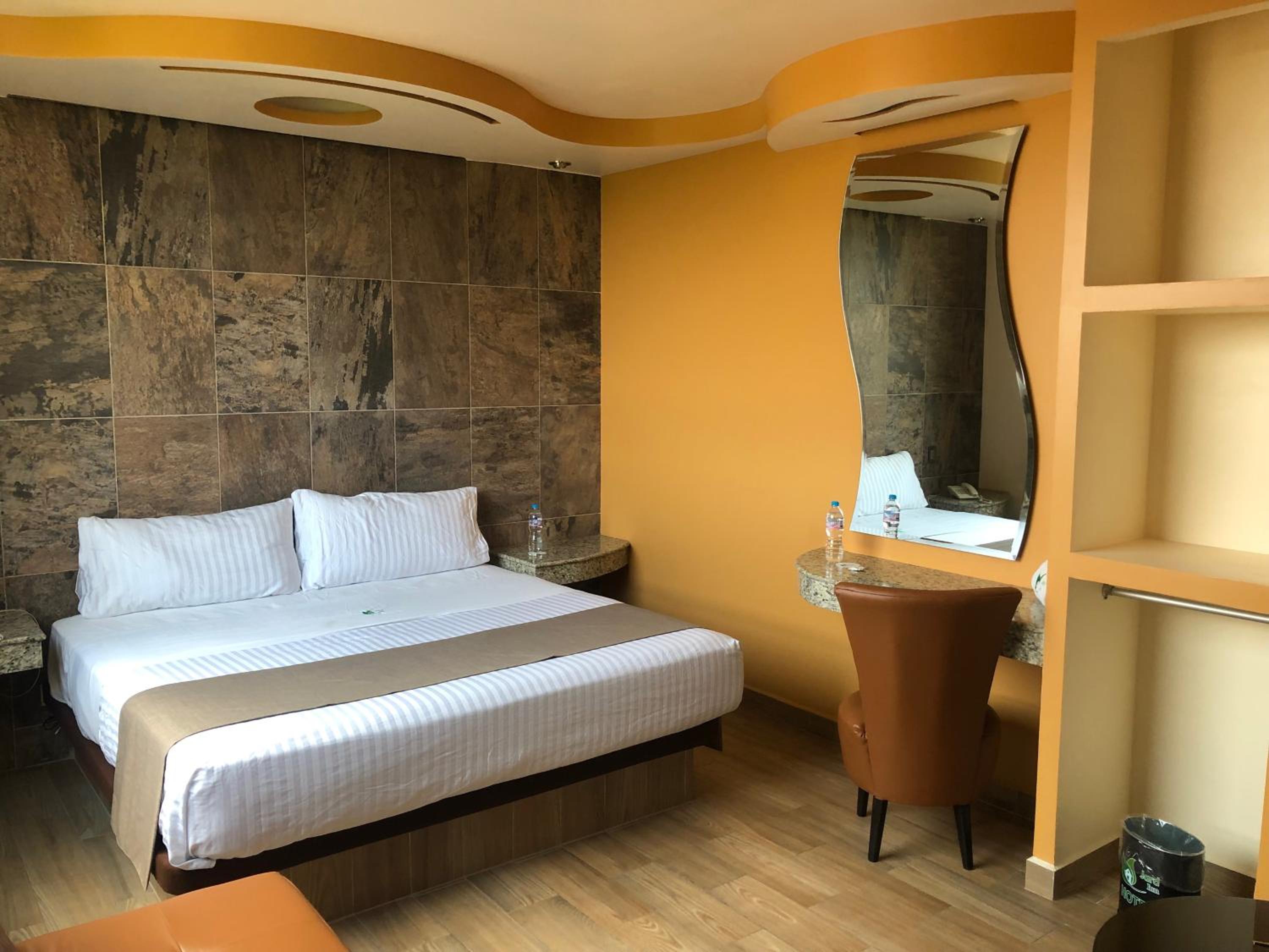 Triple Room - Photo 1