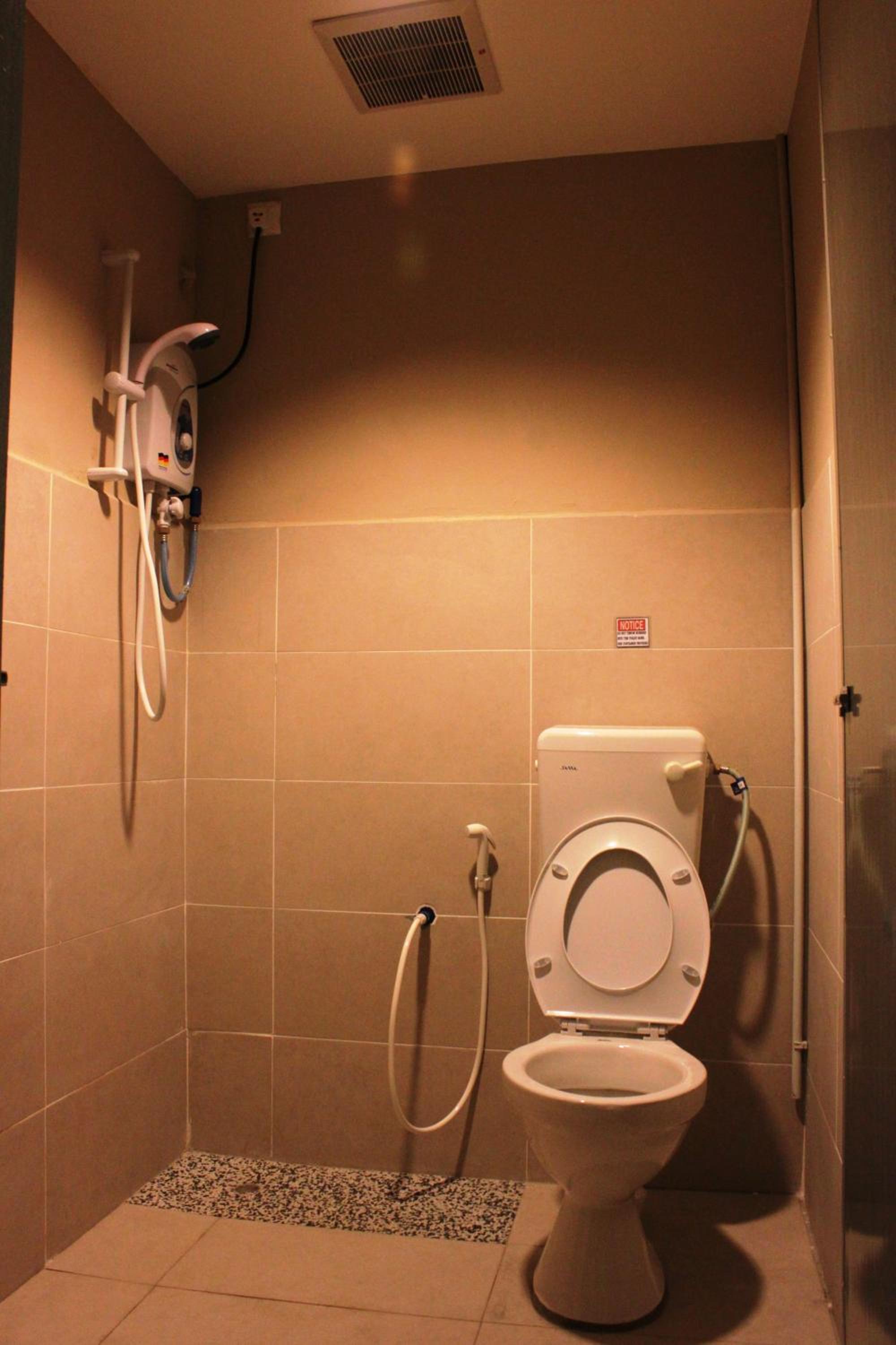 Standard Queen Room - Photo 4