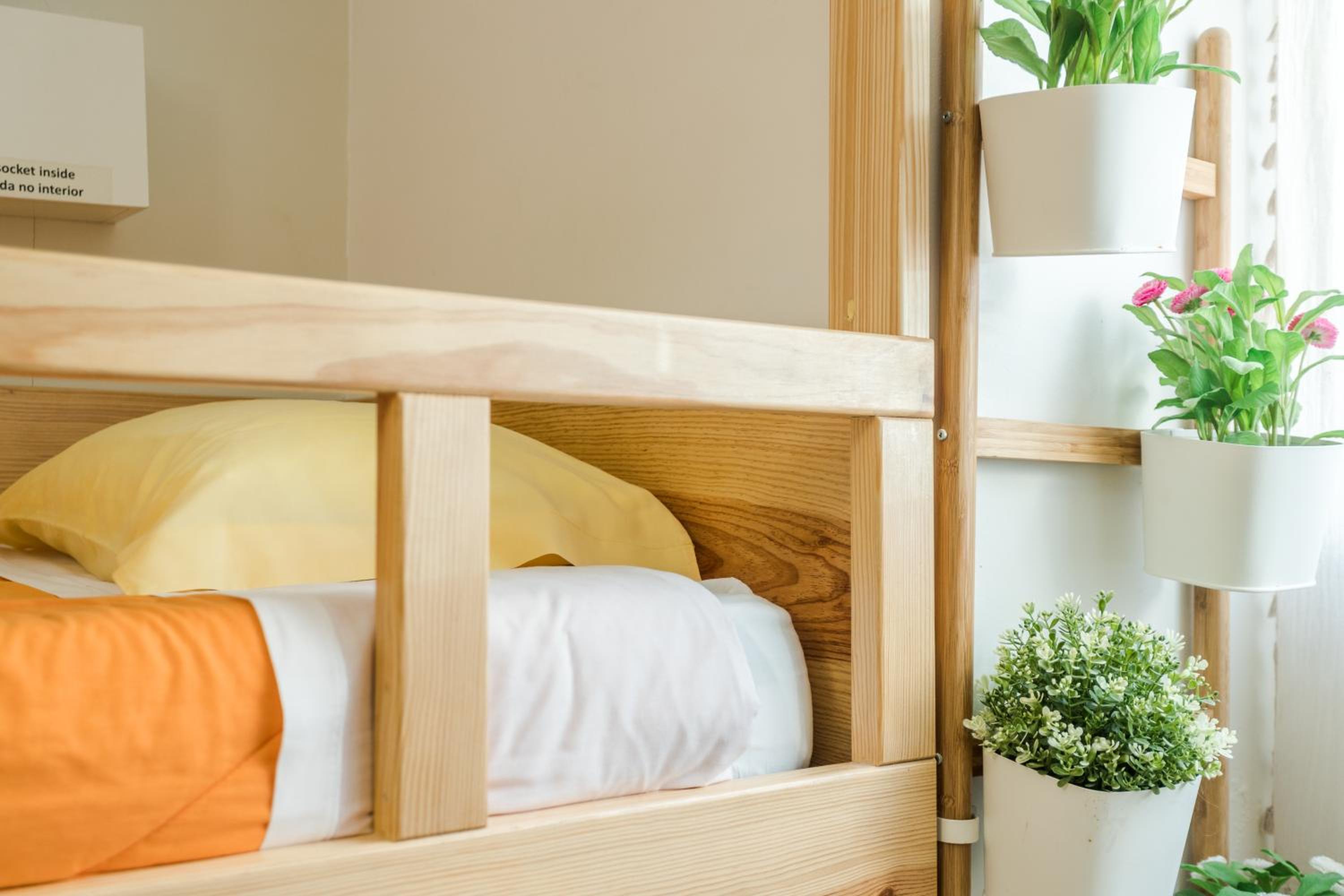 Bed in 10-Bed Mixed Dormitory Room photo 1