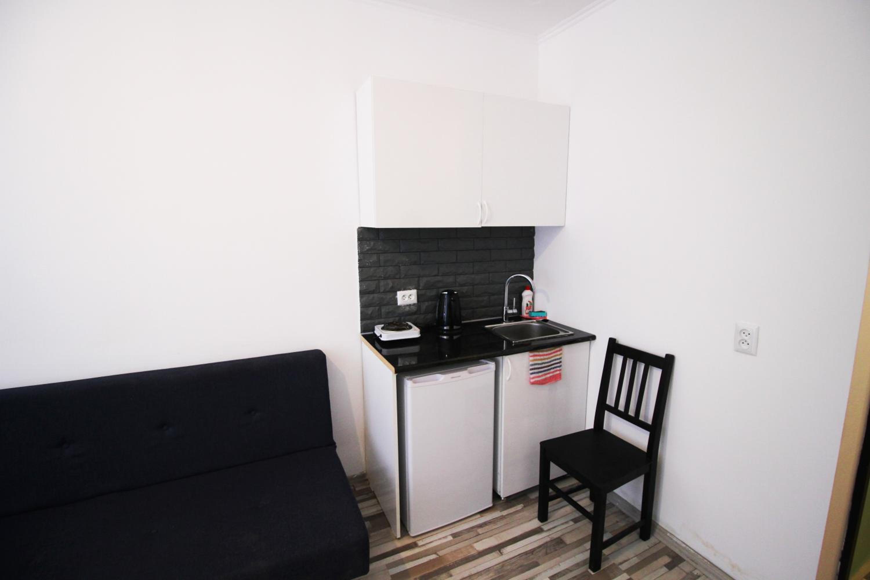 Studio Apartment photo 3