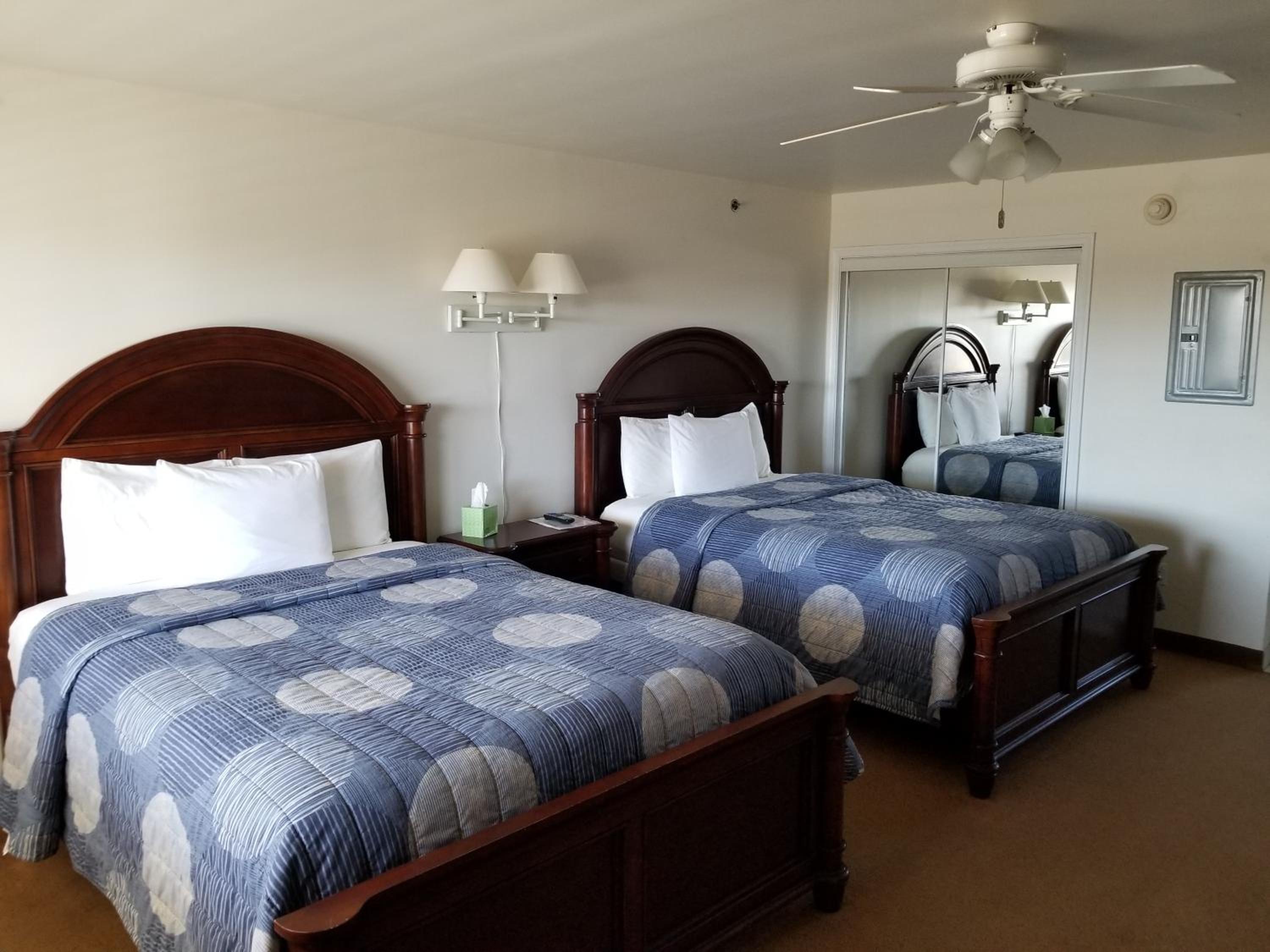 Standard Queen Room