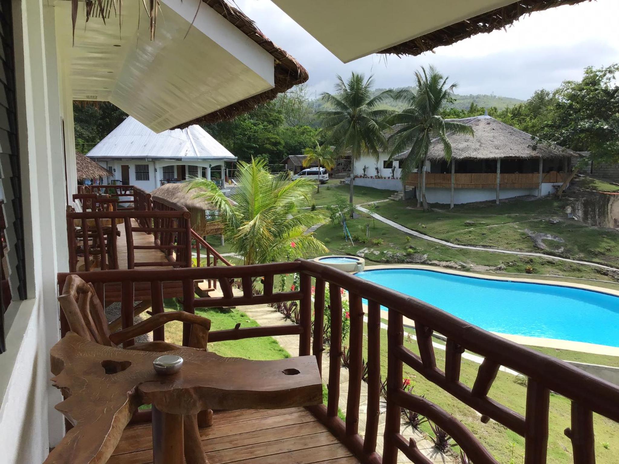 Deluxe Double Room with Balcony and Sea View - Photo 20