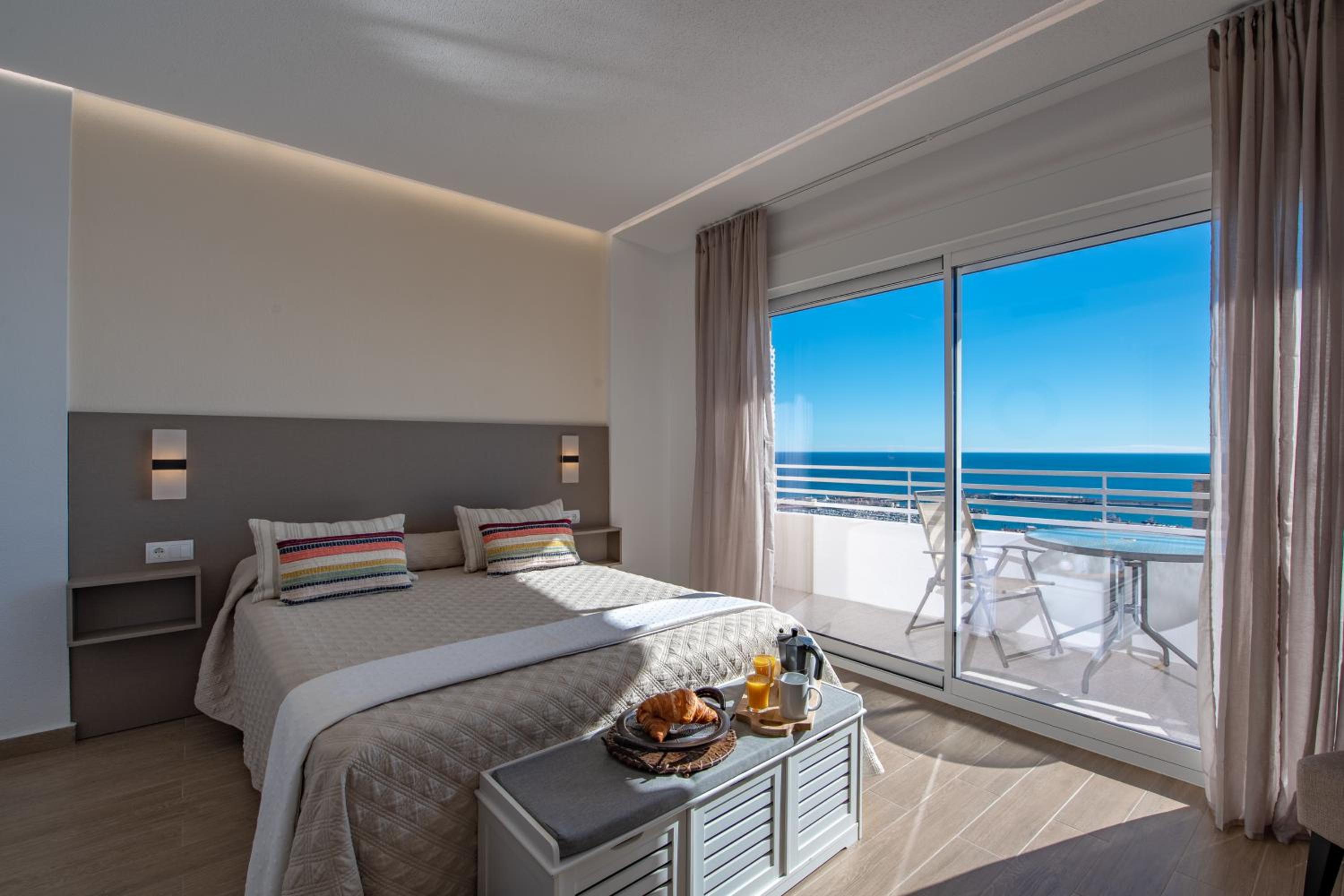 Apartamento de una habitación superior (piso 25 con vista al mar)