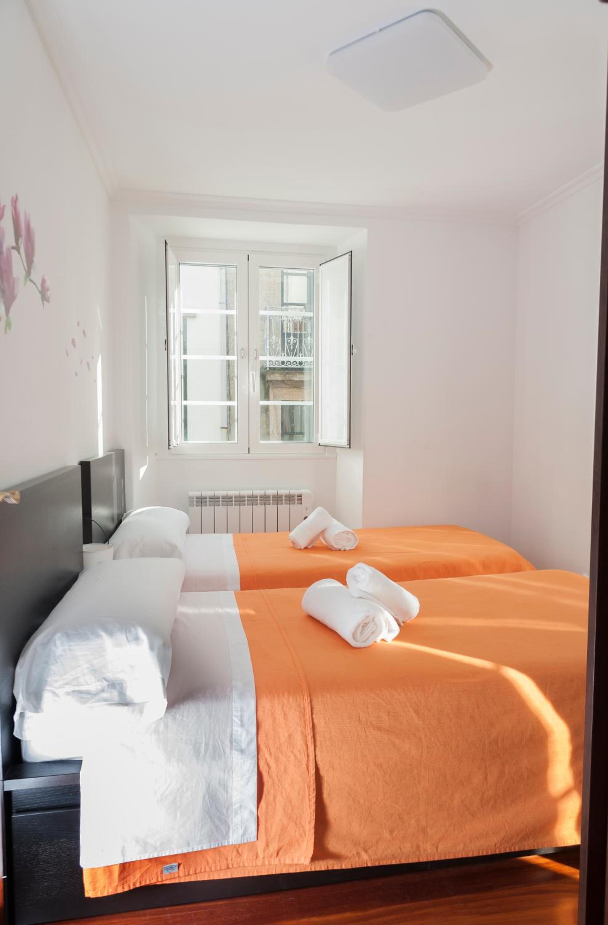 Apartment - Split Level - Photo 10