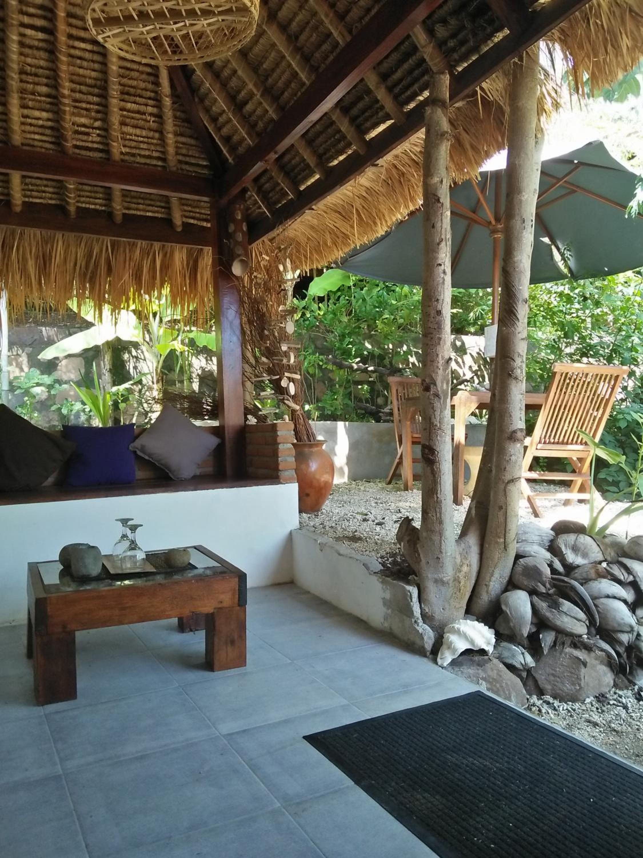 Bungalow photo 1