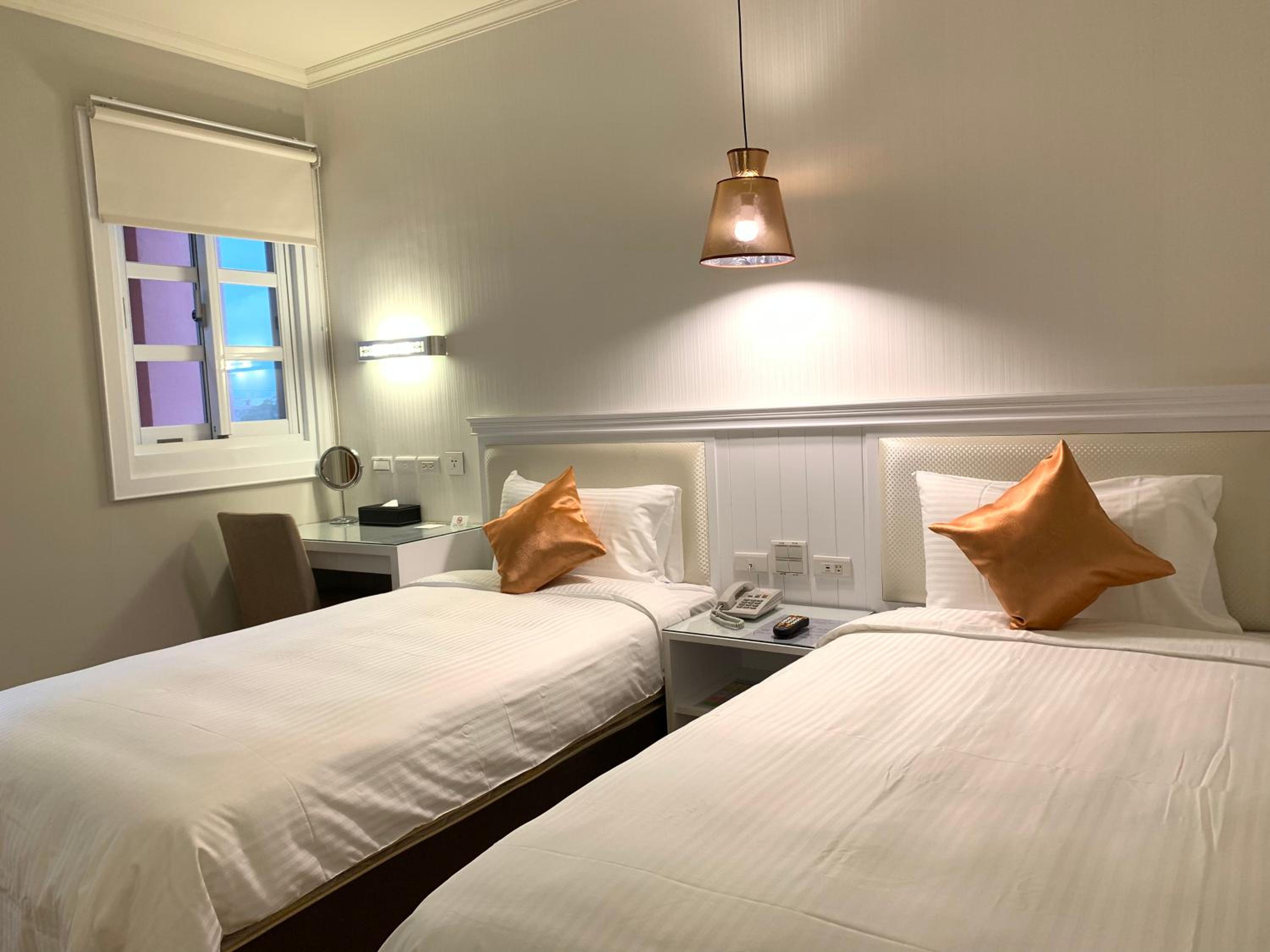 Standard Twin Room photo 1