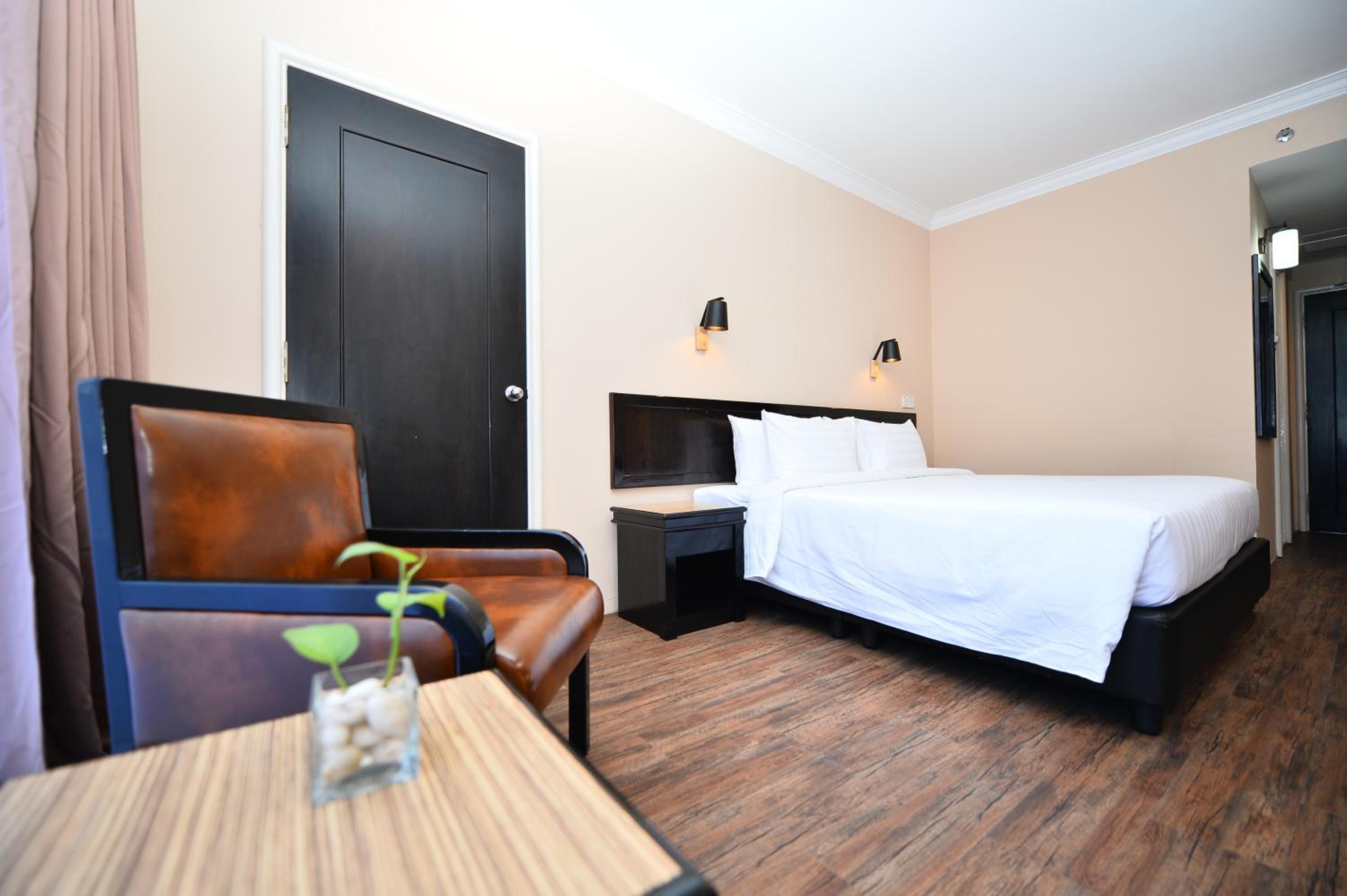 Superior King Room