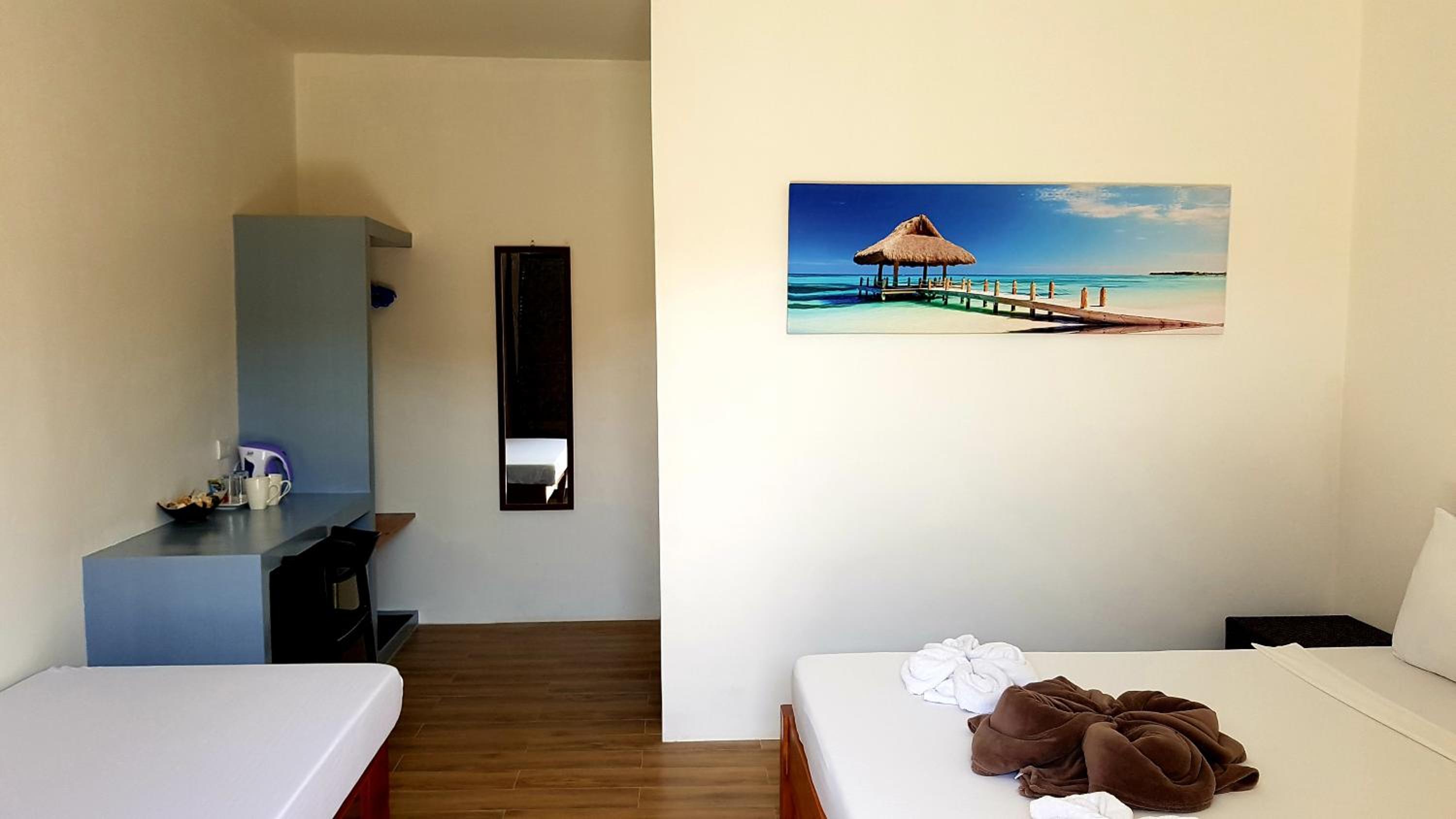 Deluxe Double Room with Balcony photo 2