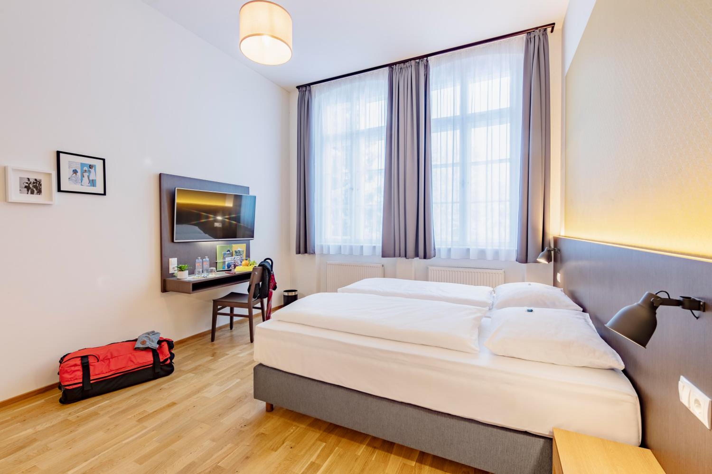 Double Room photo 3