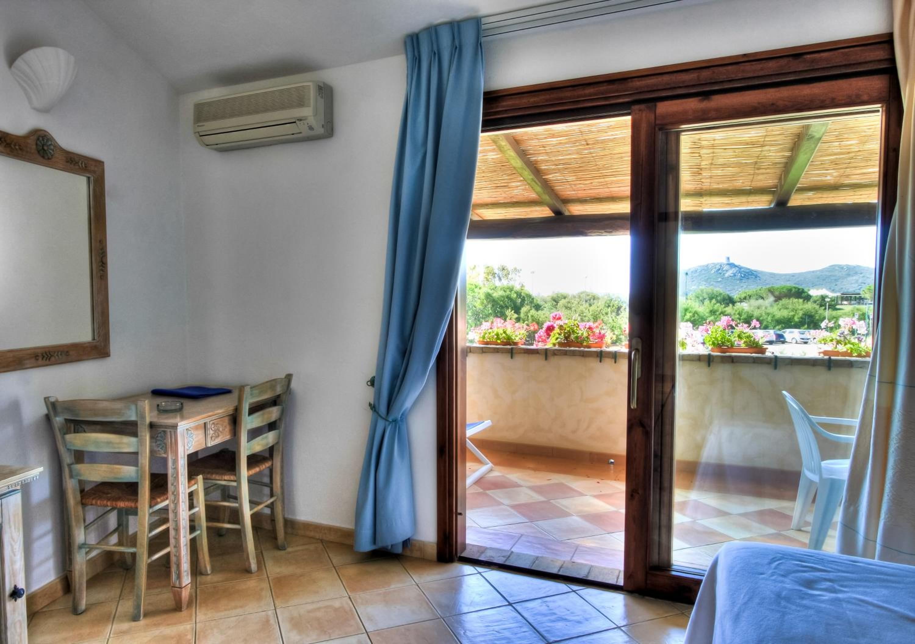 Double or Twin Room photo 3