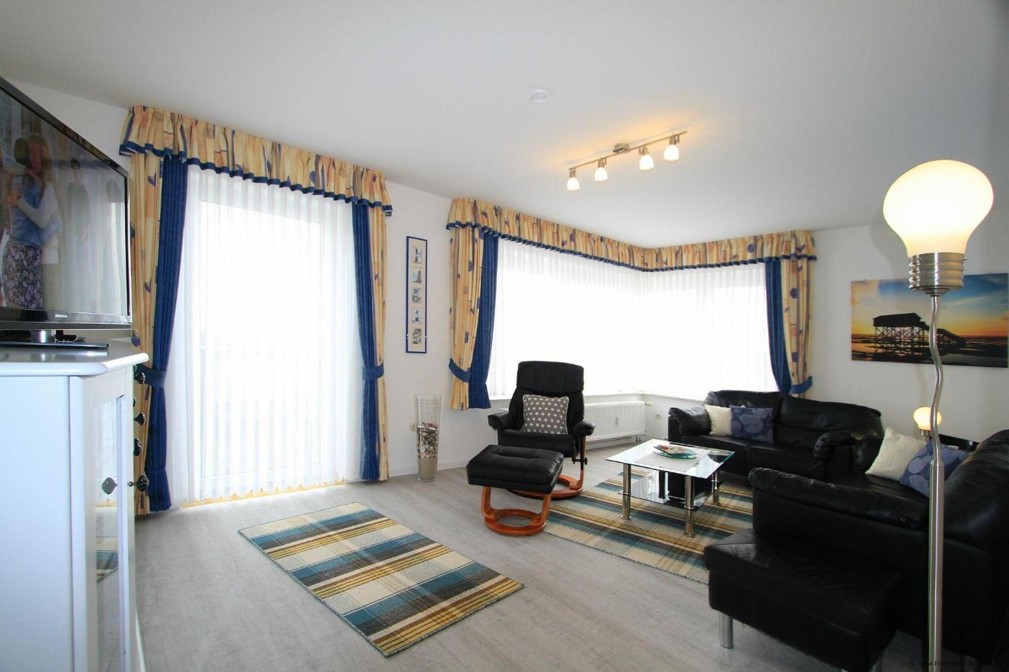 Apartment photo 1