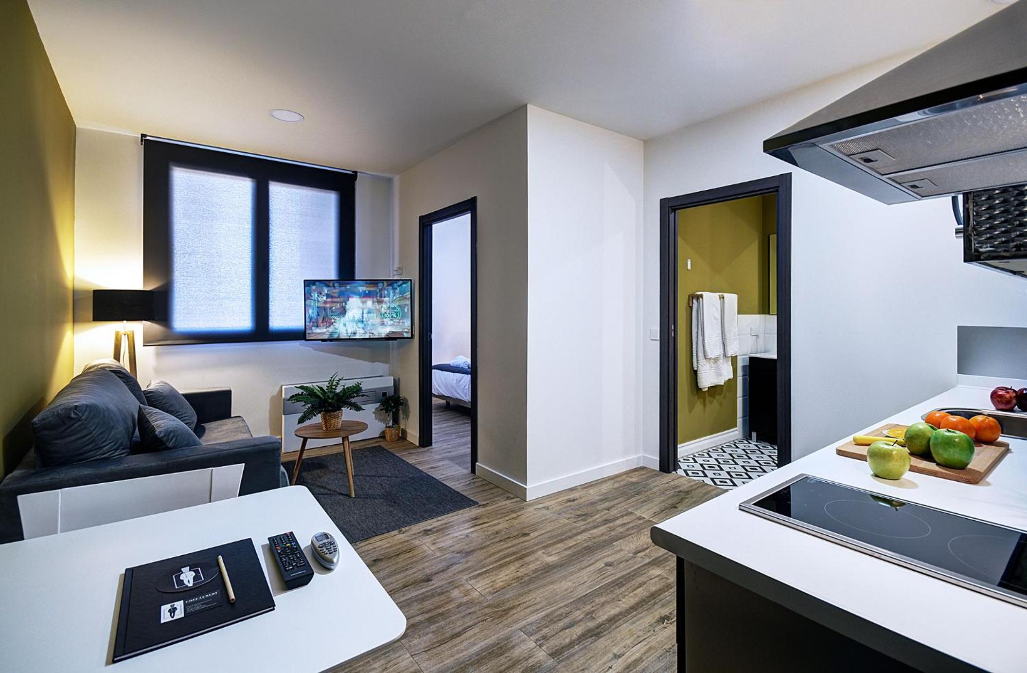 One-Bedroom Apartment - Photo 1