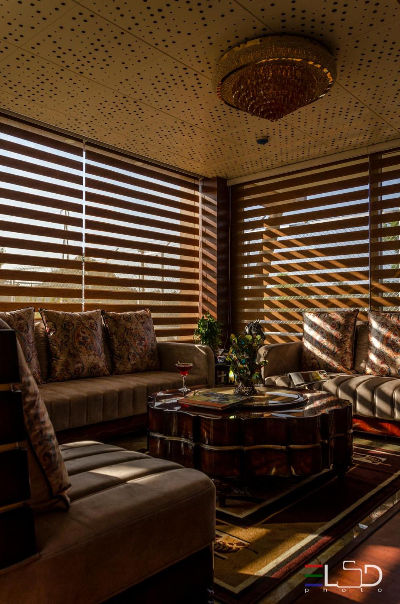 Suite Room - Photo 1