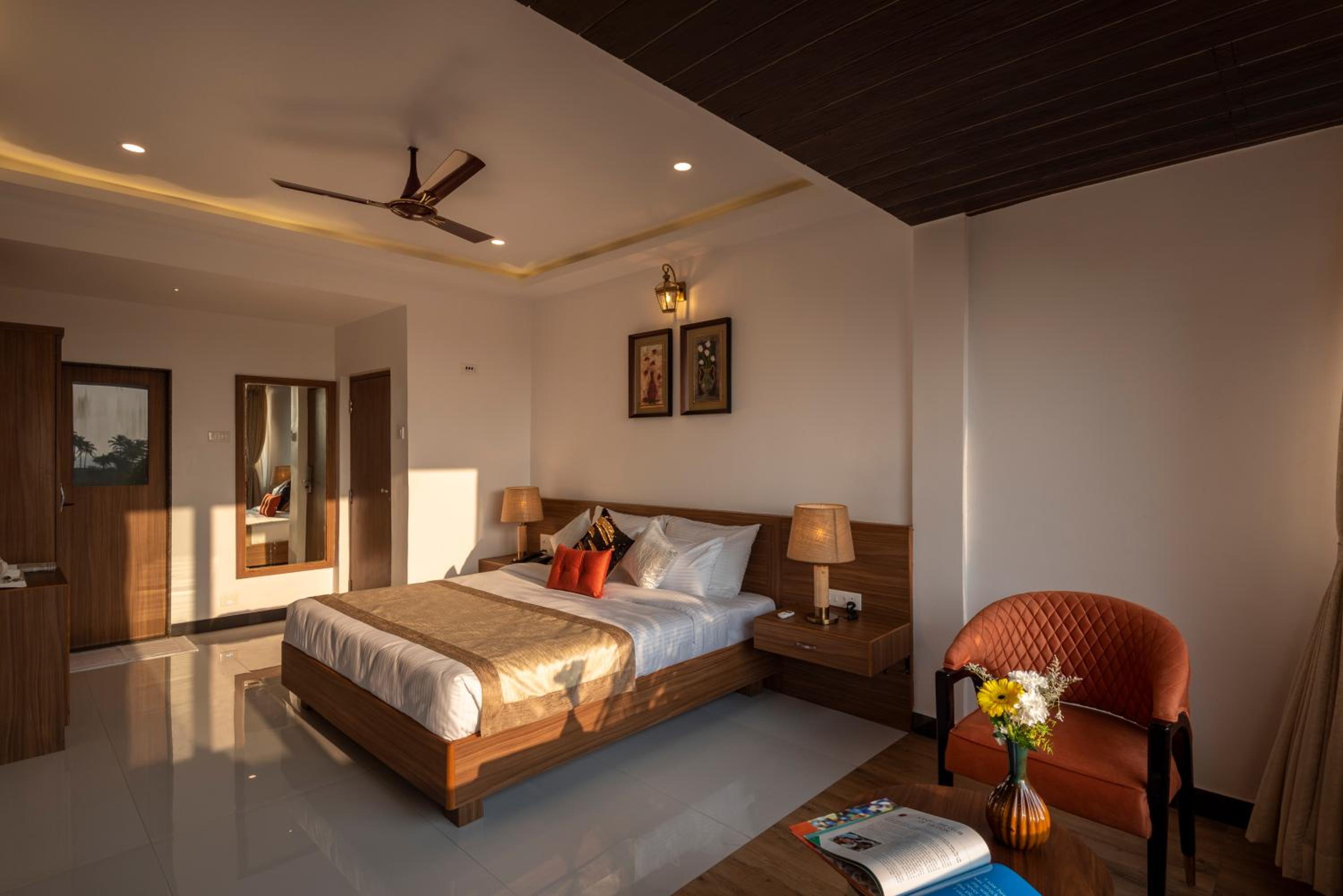Premium Room - Photo 13