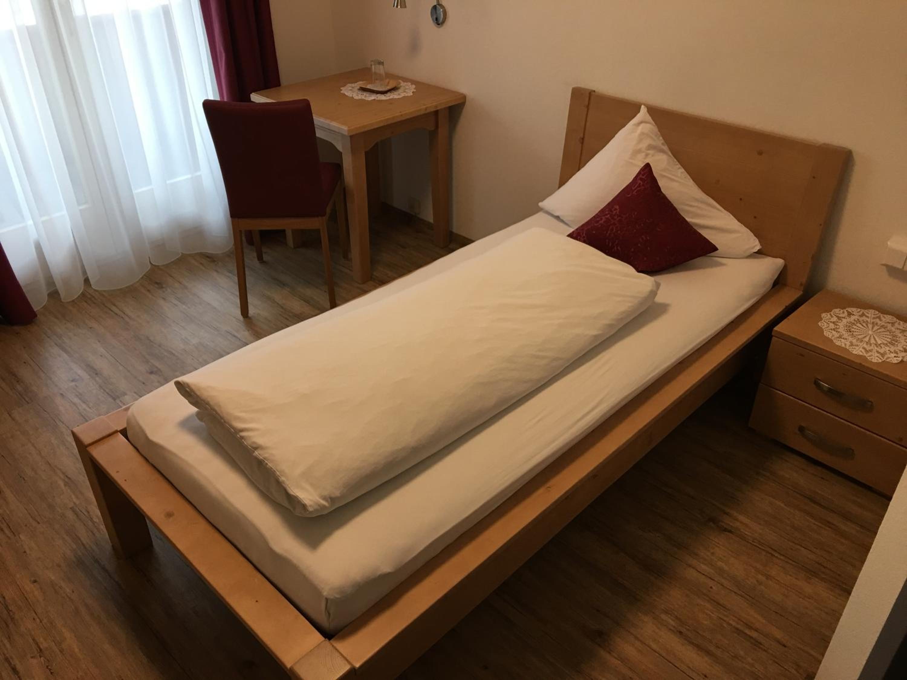 Single Room with Balcony photo 2