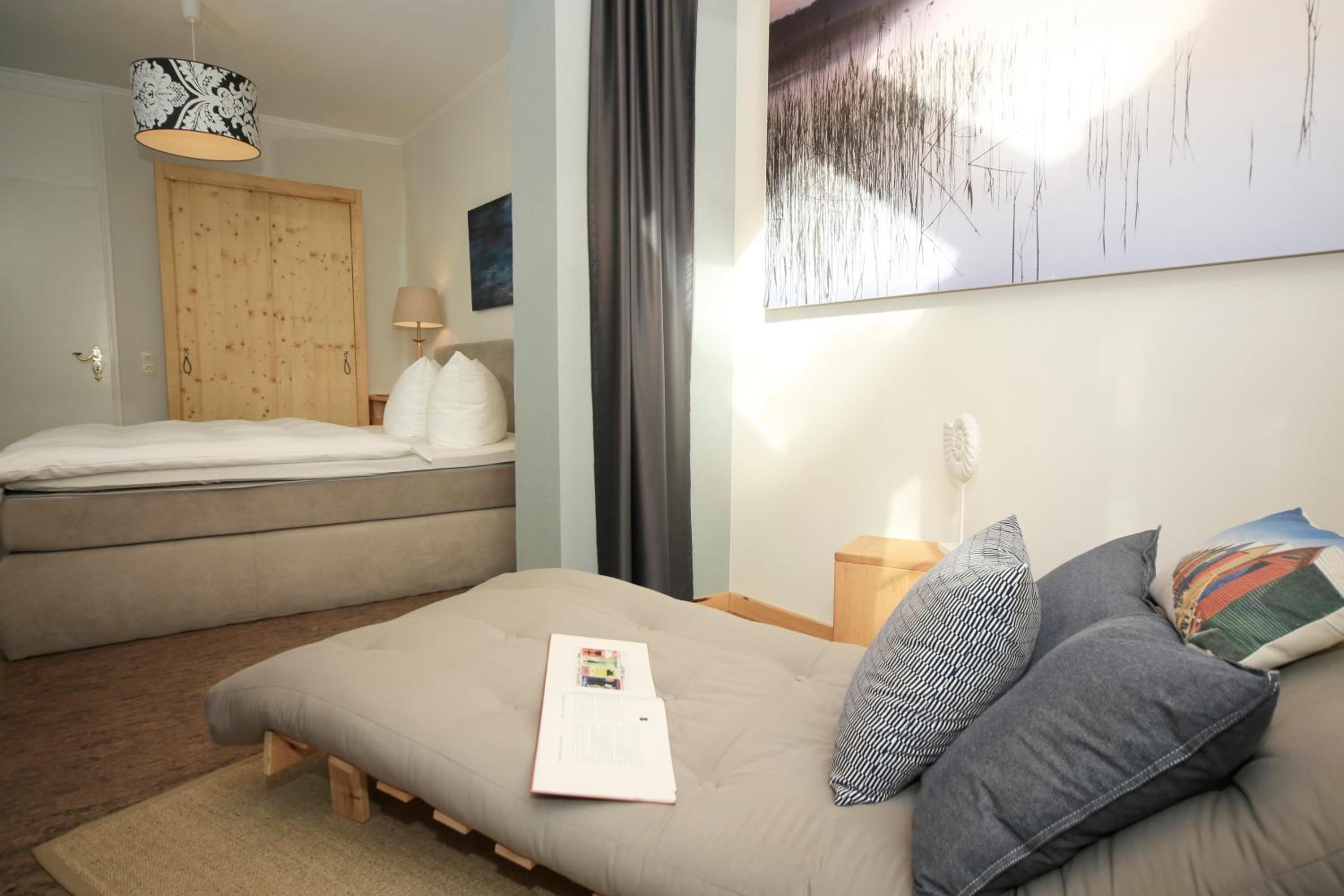 Double or Twin Room photo 3