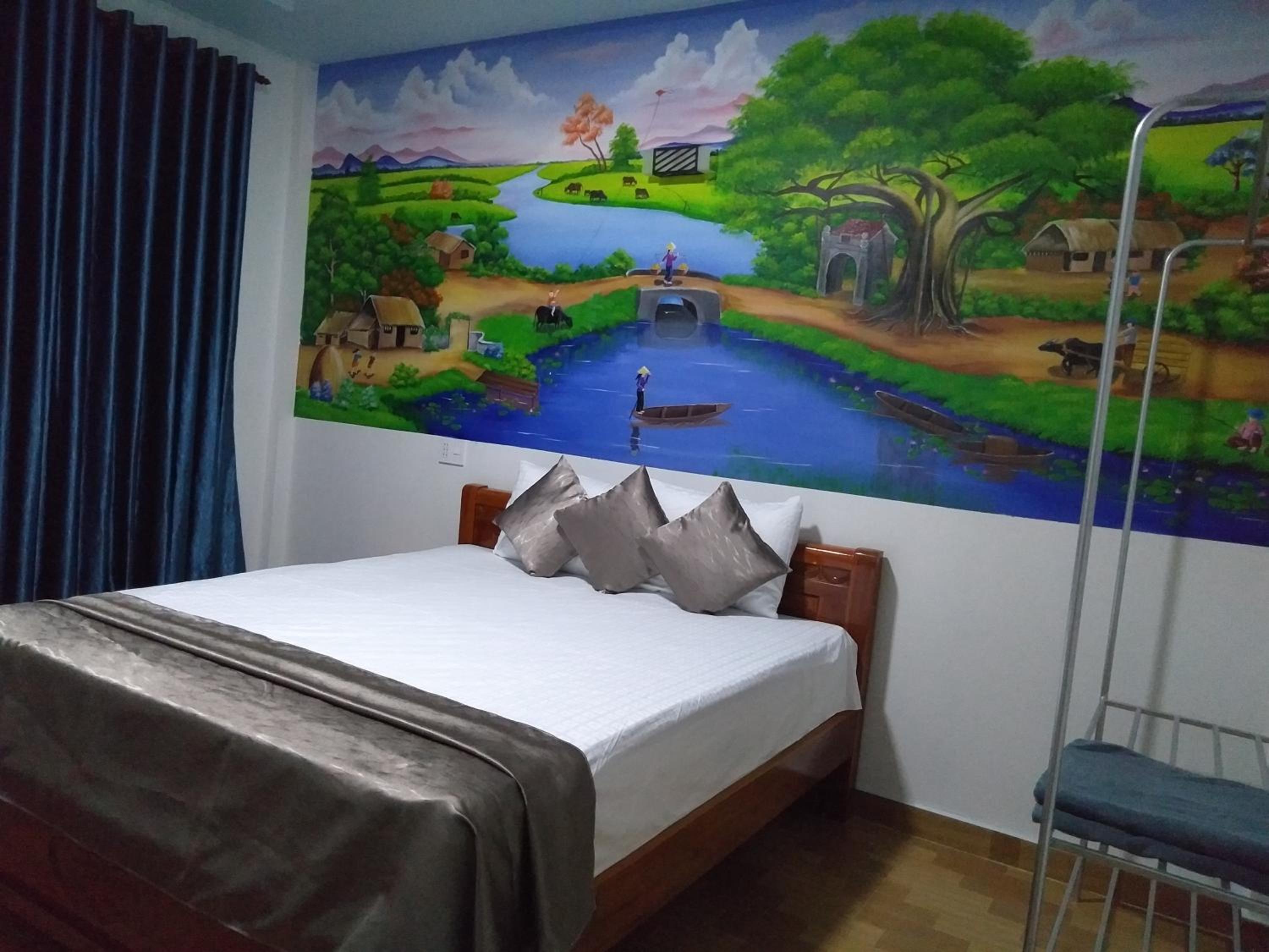 Queen Room with Pool View