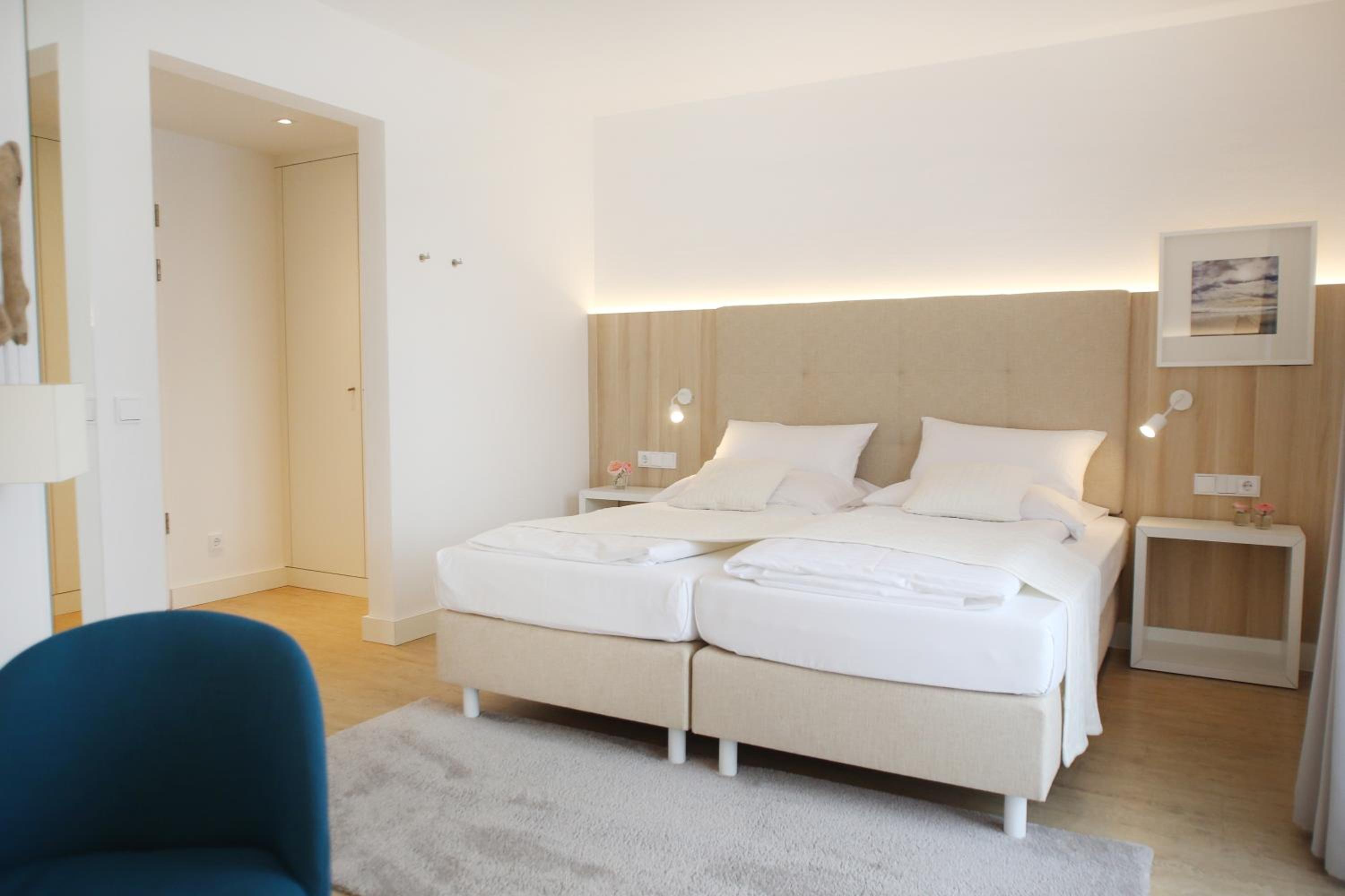 Double Room - Photo 2