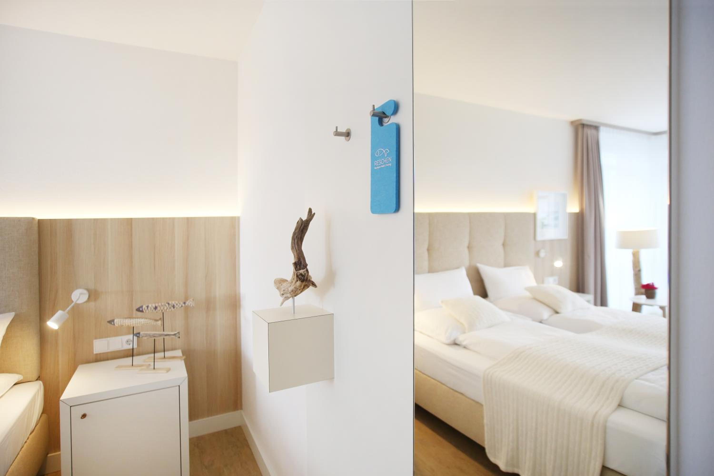 Double Room with Balcony photo 3