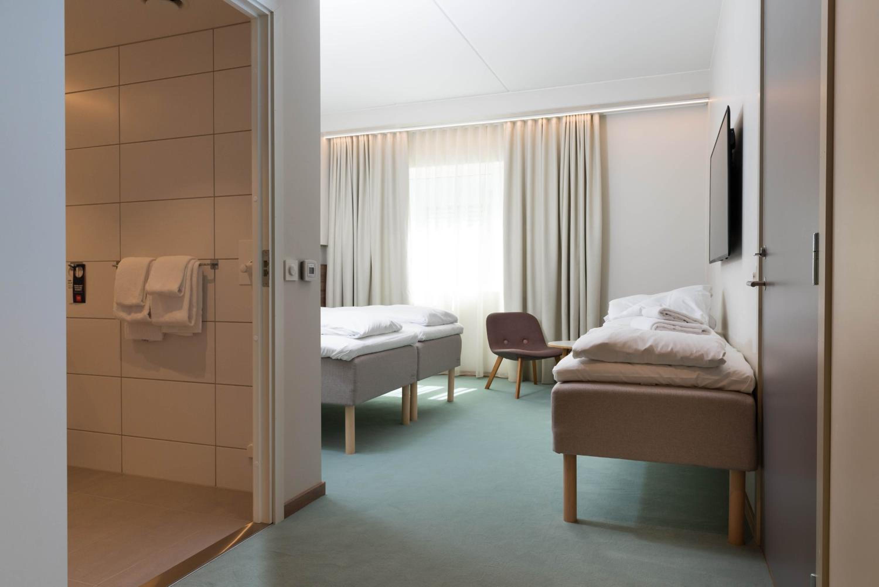 Standard Room Triple/Family - Photo 5