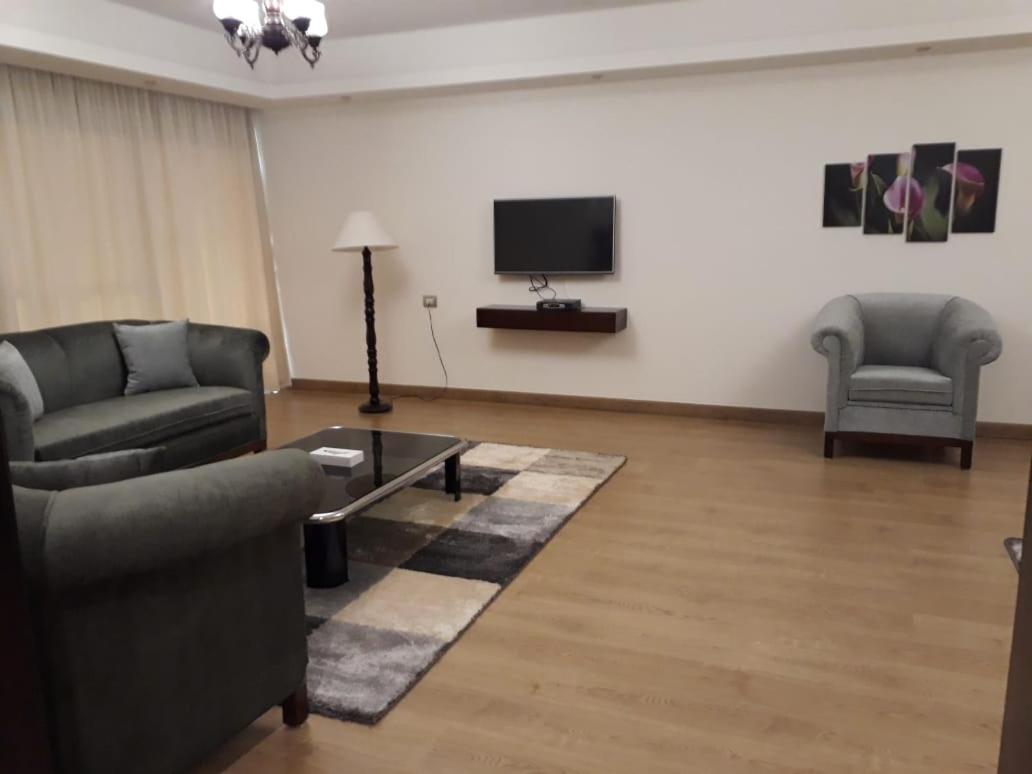 Deluxe Suite photo 3