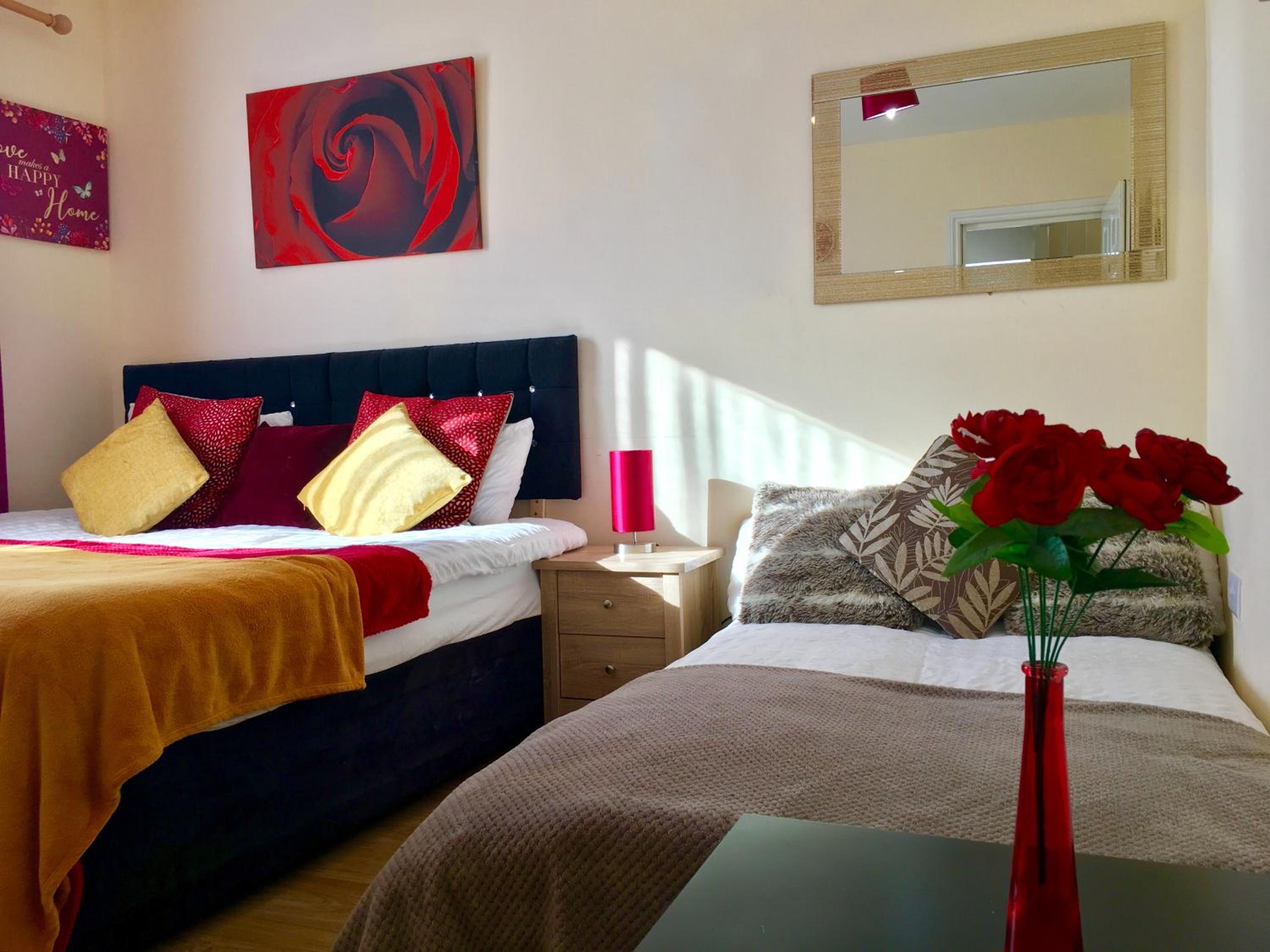 Triple Room with Bathroom - Photo 6