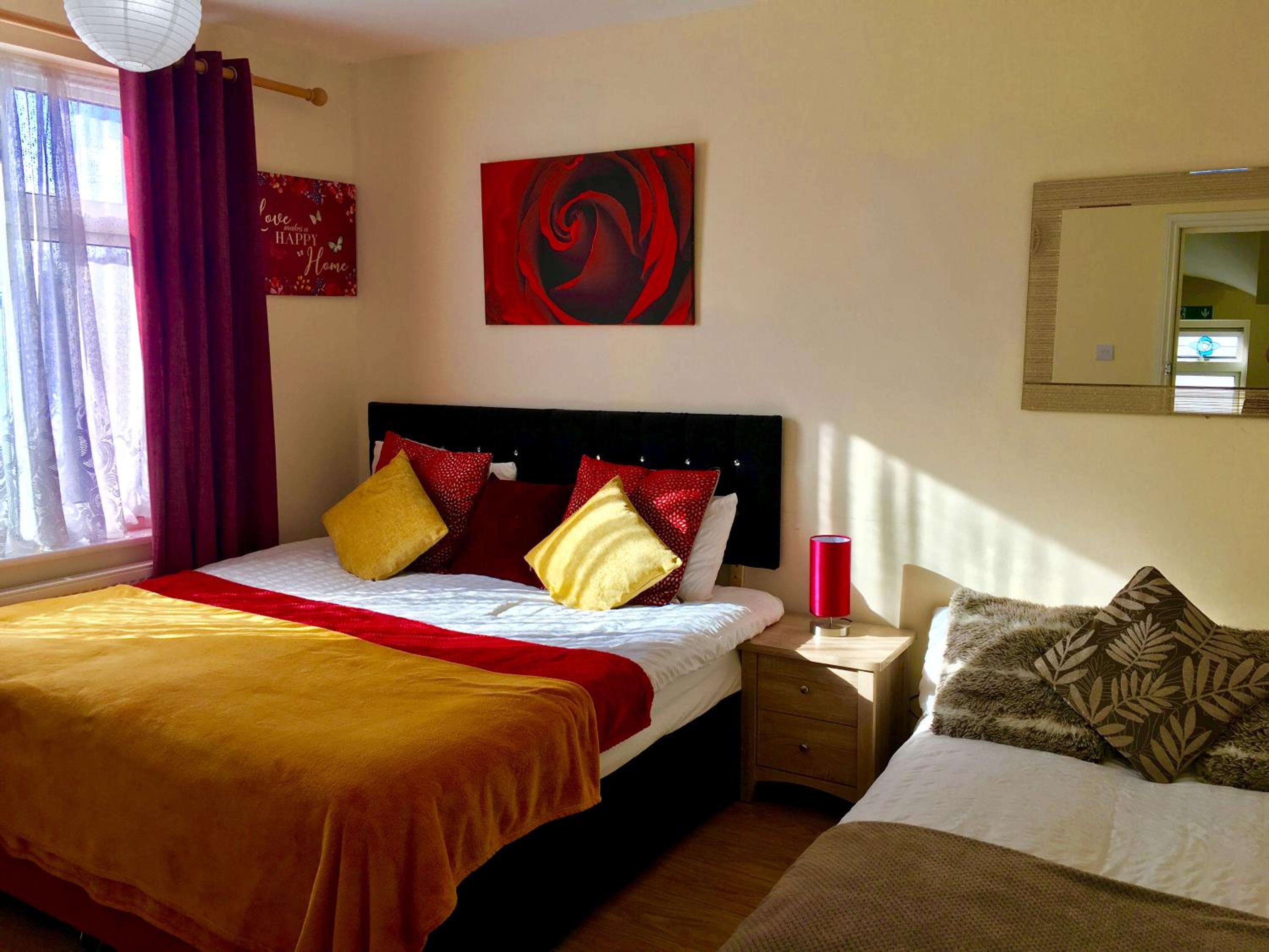 Triple Room with Bathroom - Photo 7