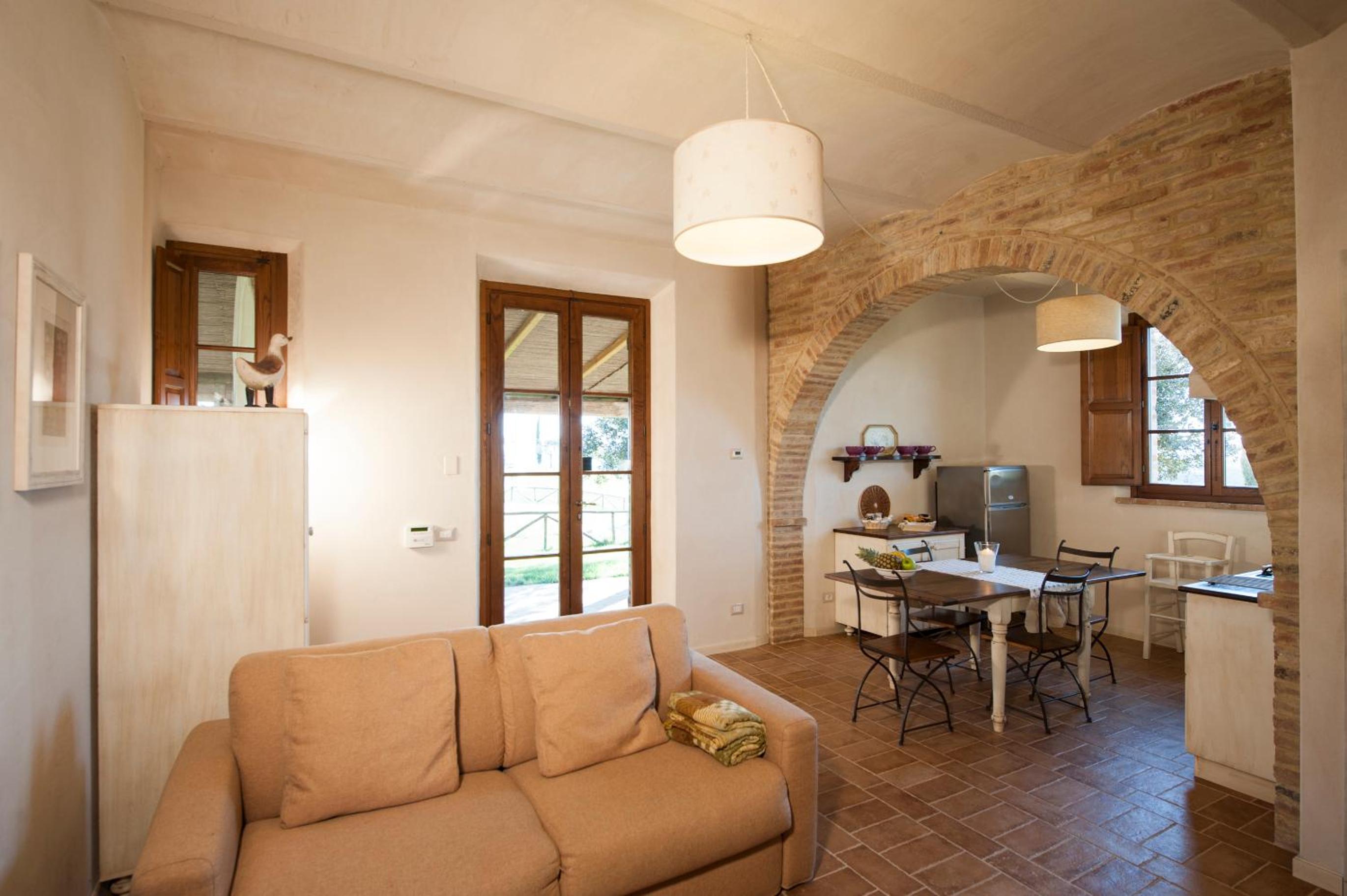 One-Bedroom Apartment with Pool View photo 1