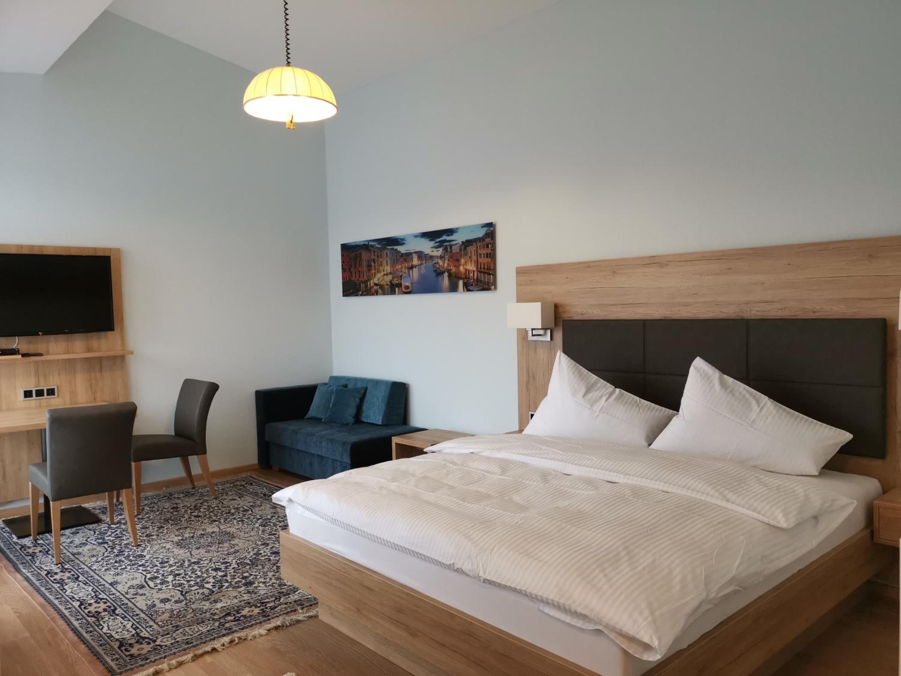 Apartment - Photo 4