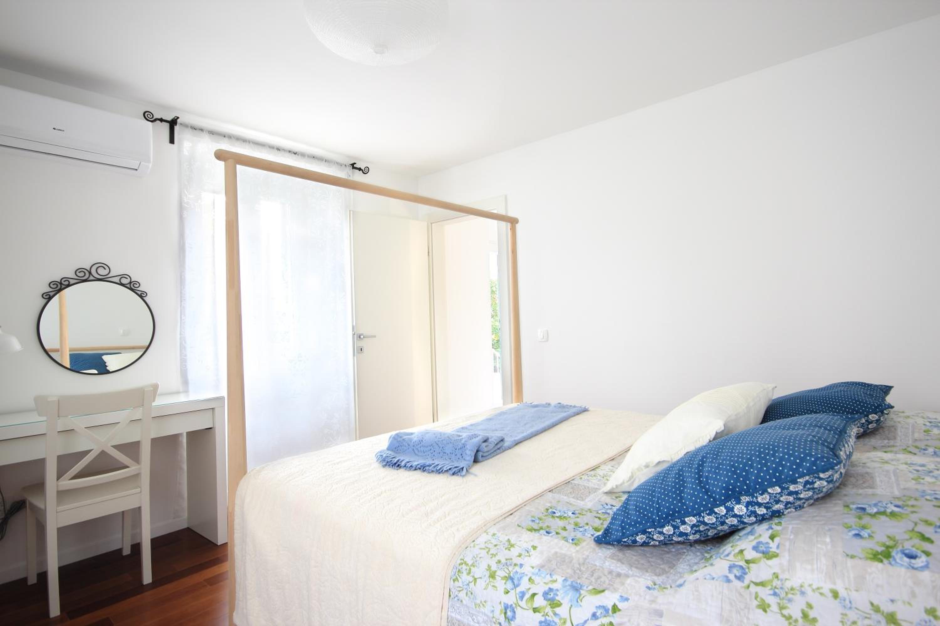 Villa with Sea View photo 2