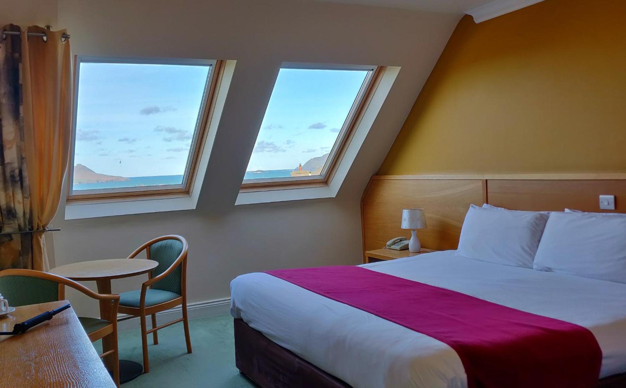Deluxe Double Room with Sea View photo 3